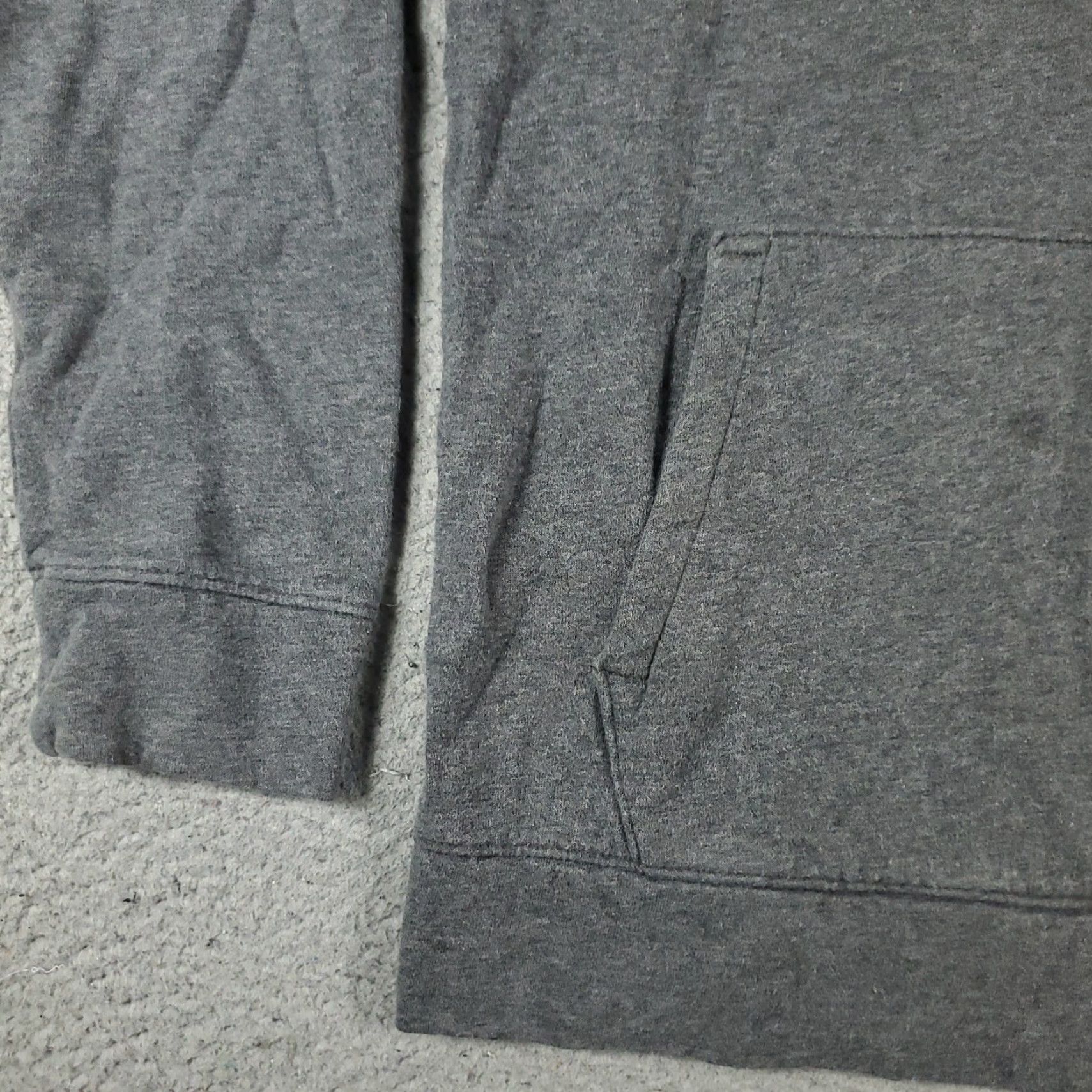 Under Armour Under Armour Hoodie Mens Medium Gray Pullover Sweatshirt Adjustable Logo Size US M / EU 48-50 / 2 - 4 Thumbnail