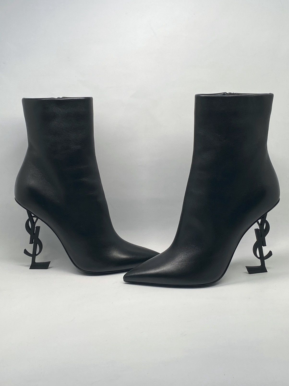 Yves Saint Laurent Saint Laurent Opyum Logo Leather Booties size 39.5 Size US 9.5 / IT 39.5 - 1 Thumbnail