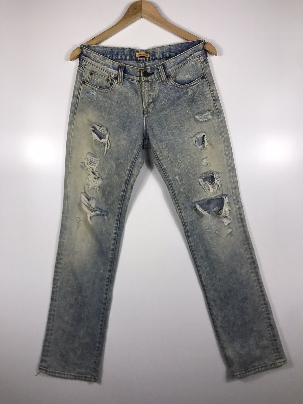 If Six Was Nine × Japanese Brand × Le Grande Bleu (L.G.B.) ⚡️Glamorous Jeans Distressed Ripped Jeans Style Denim Size 31" - 1 Thumbnail