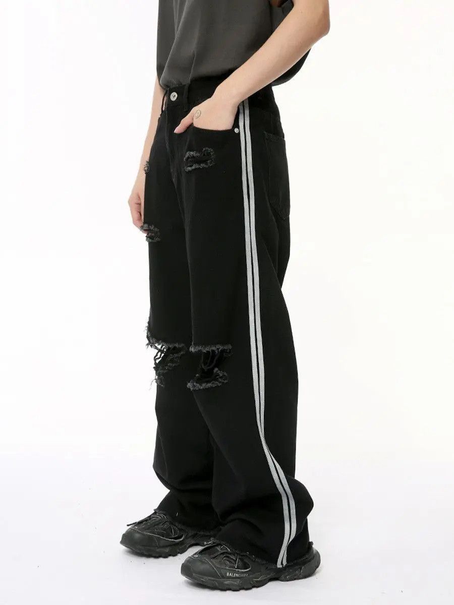 Japanese Brand Retro loose high street ripped jeans Size US 32 / EU 48 - 4 Thumbnail