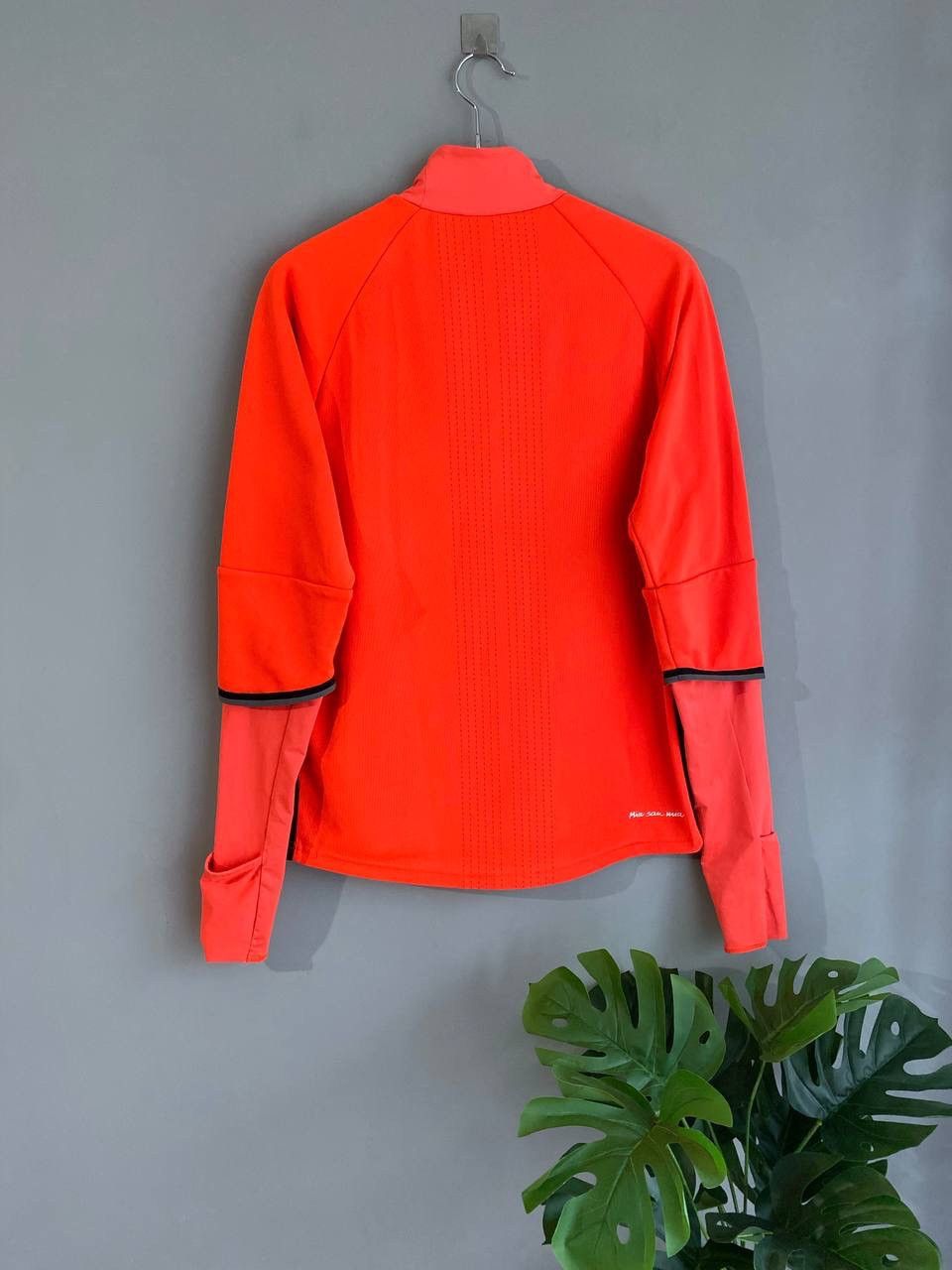 Adidas FC Bayern München Soccer Jersey Training Long Sleeve, Size S Size US S / EU 44-46 / 1 - 2 Thumbnail