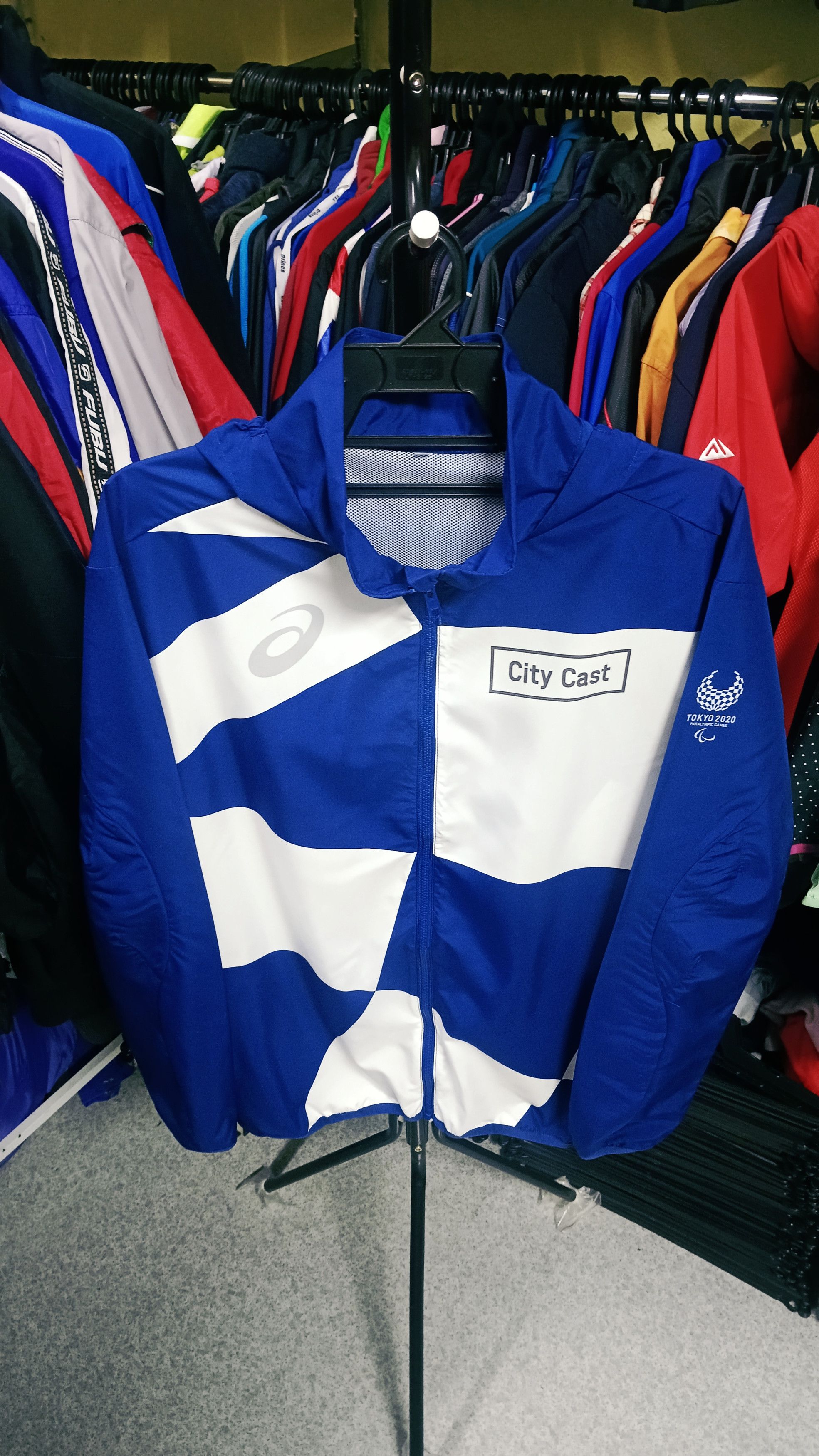 Asics Asics Olympic Tokyo 2020 Packable Windbreaker Jacket Size US M / EU 48-50 / 2 - 1 Thumbnail
