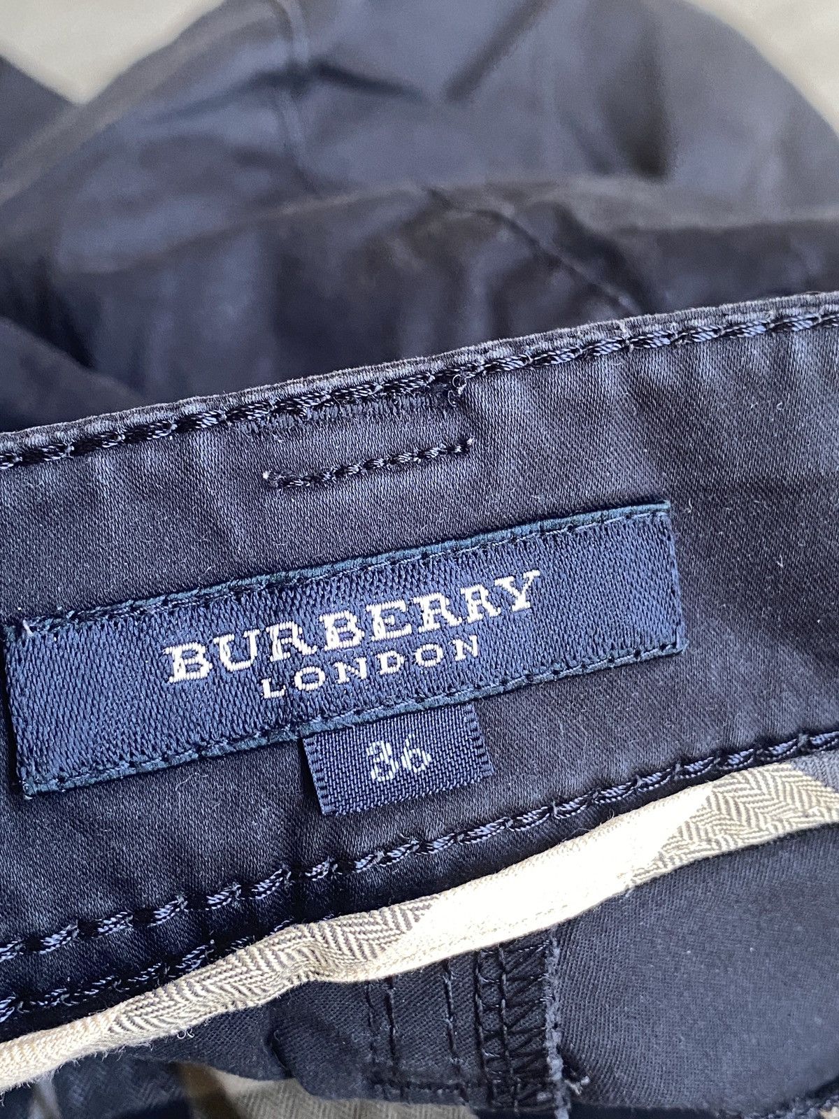 Burberry RARE❗️Burberry London Cargo Pant Size 28" / US 6 / IT 42 - 17 Thumbnail