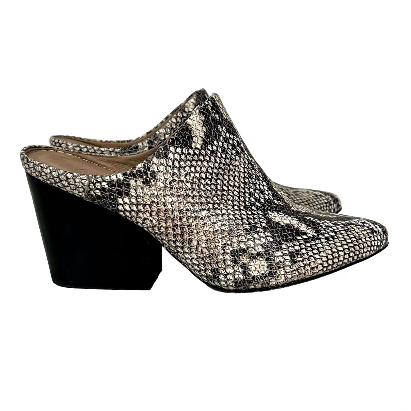 Vintage VINTAGE ABLE Snakeskin Leather Block Heeled Mules Pointed-Toe Sz 8M BRAZIL MADE Women Shoes Black Snake Print Block Heel Slip On Brazil MADE Size US 8 / IT 38 - 2 Thumbnail