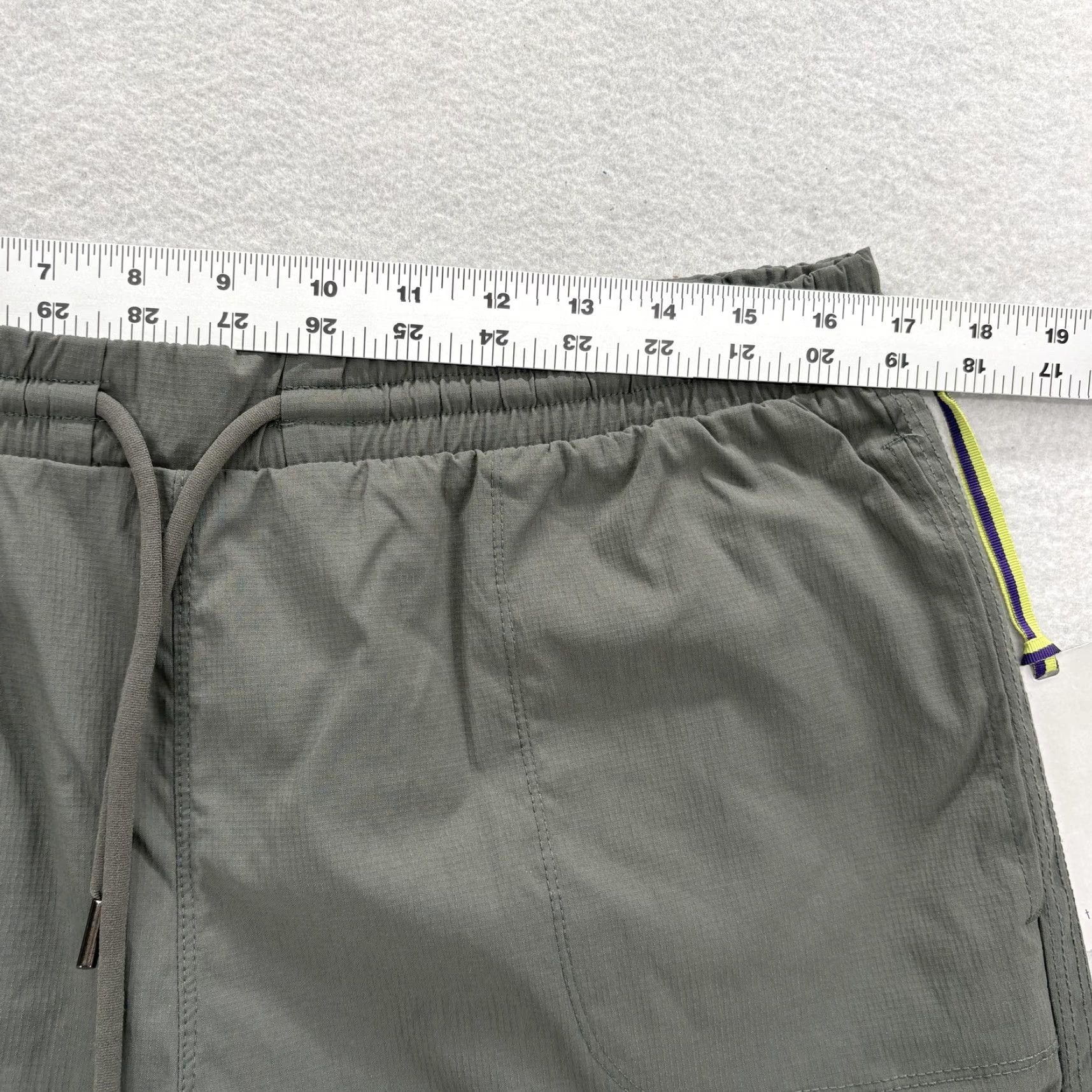 Vintage Te Verde Athletic Shorts Womens XL Green 6" Ripstop Nylon Stretch Running Trail Size 40" / US 18 - 5 Thumbnail