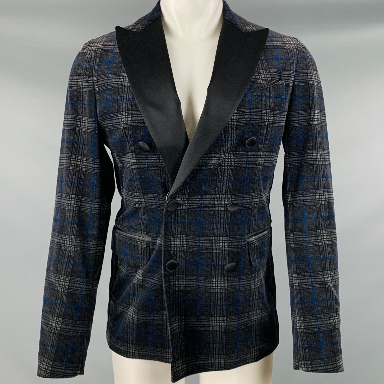 Size 40 Black Grey Plaid Cotton Blend Peak Lapel Sport Coat