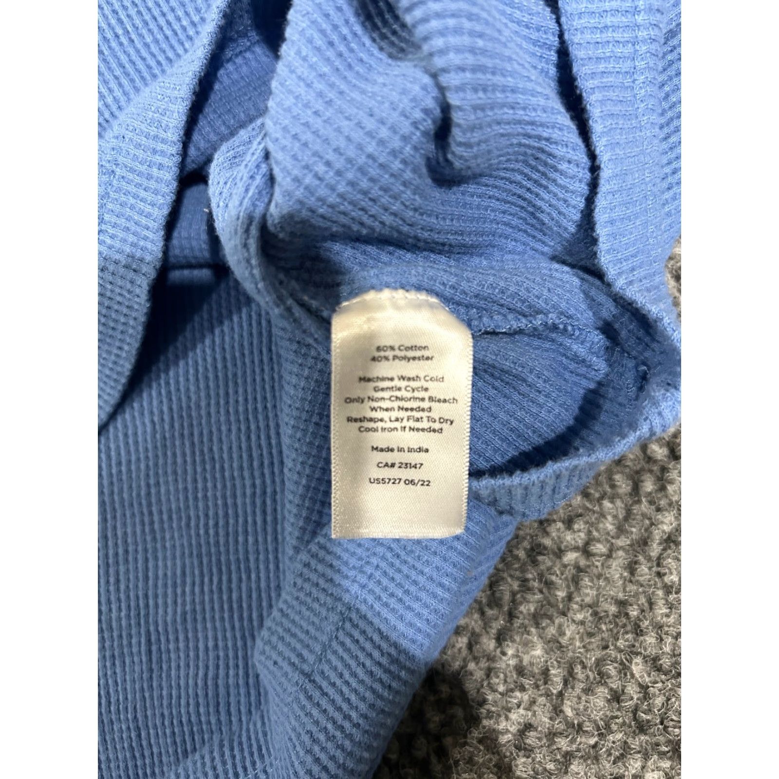 Talbots Talbots Sweater Womens L Blue Long Sleeve Pullover Cowl Neck Knit Casual Modern Knit Pullover All Seasons Regular Fit Boys? No. Size L / US 10 / IT 46 - 5 Thumbnail