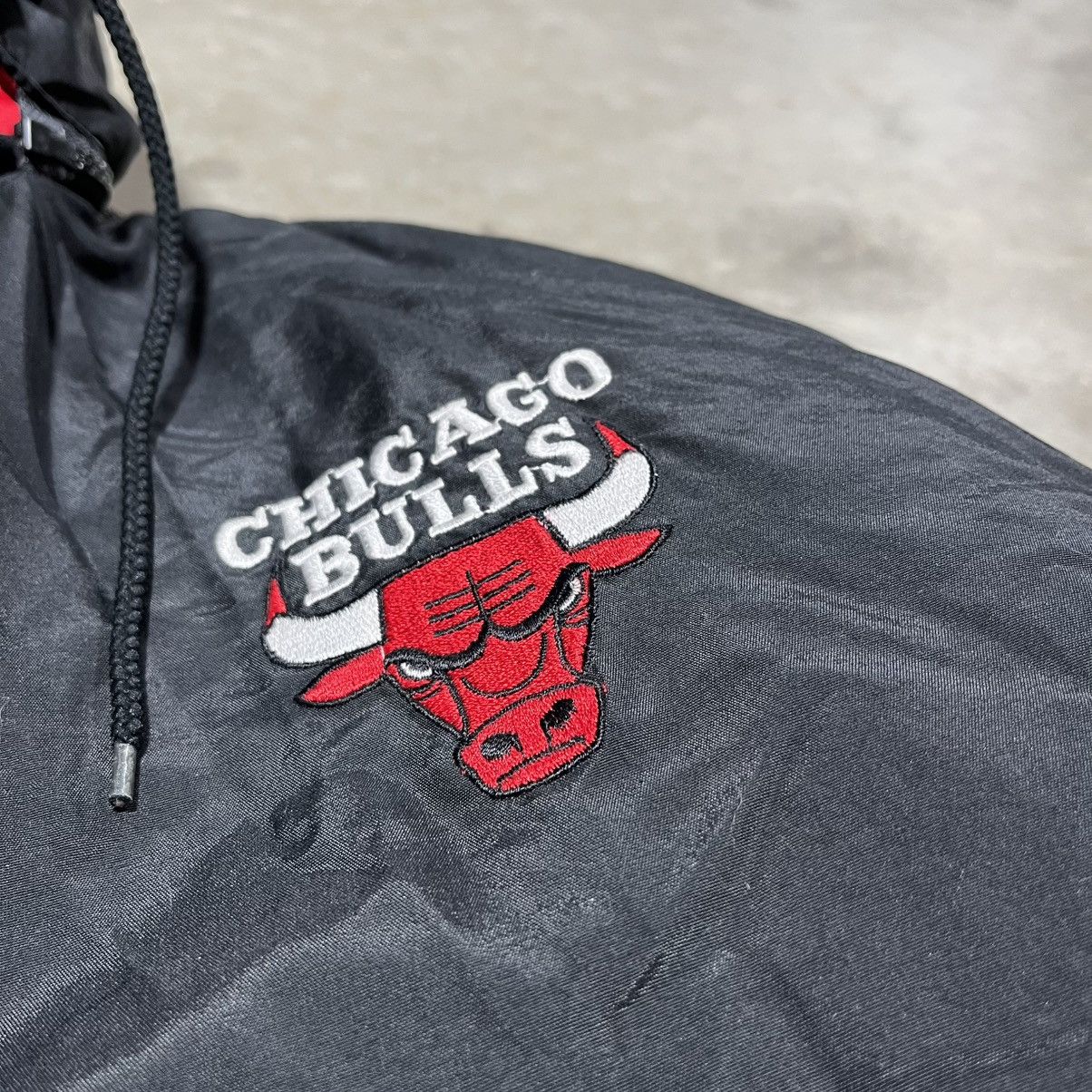 Jordan Brand × Logo 7 × Vintage Vintage NBA Chicago Bulls Jordan Jacket Logo 7 - Men's XL Size US XL / EU 56 / 4 - 4 Thumbnail