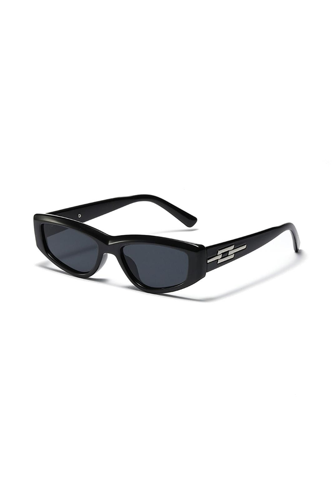Japanese Brand Vintage Y2k Avant Garde Cat Eye Green Sunglasses Unisex OS Size ONE SIZE - 1 Thumbnail