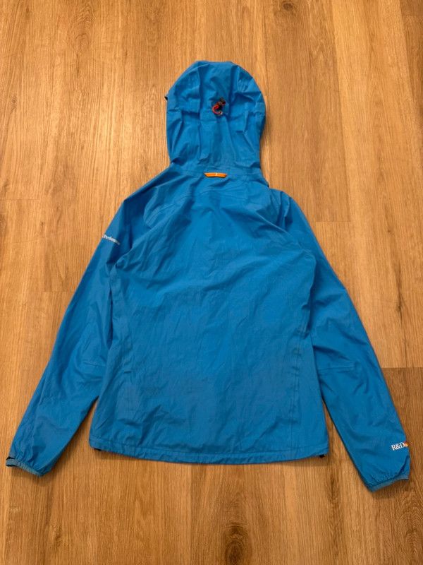 Peak Performance Peak Performance W Stark Jacket Gore-Tex GTX R&D S Size S / US 4 / IT 40 - 2 Thumbnail