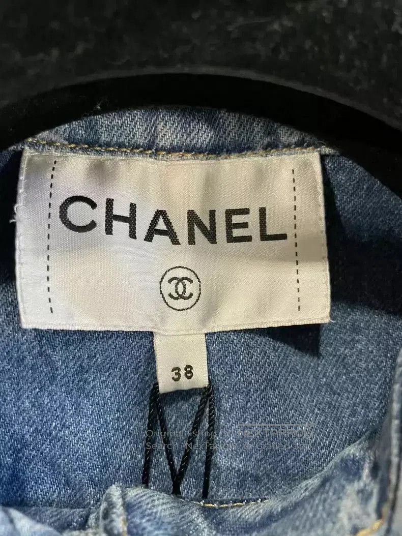 Chanel Chanel Denim Jacket for Early Autumn 2023. Size US M / EU 48-50 / 2 - 5 Thumbnail