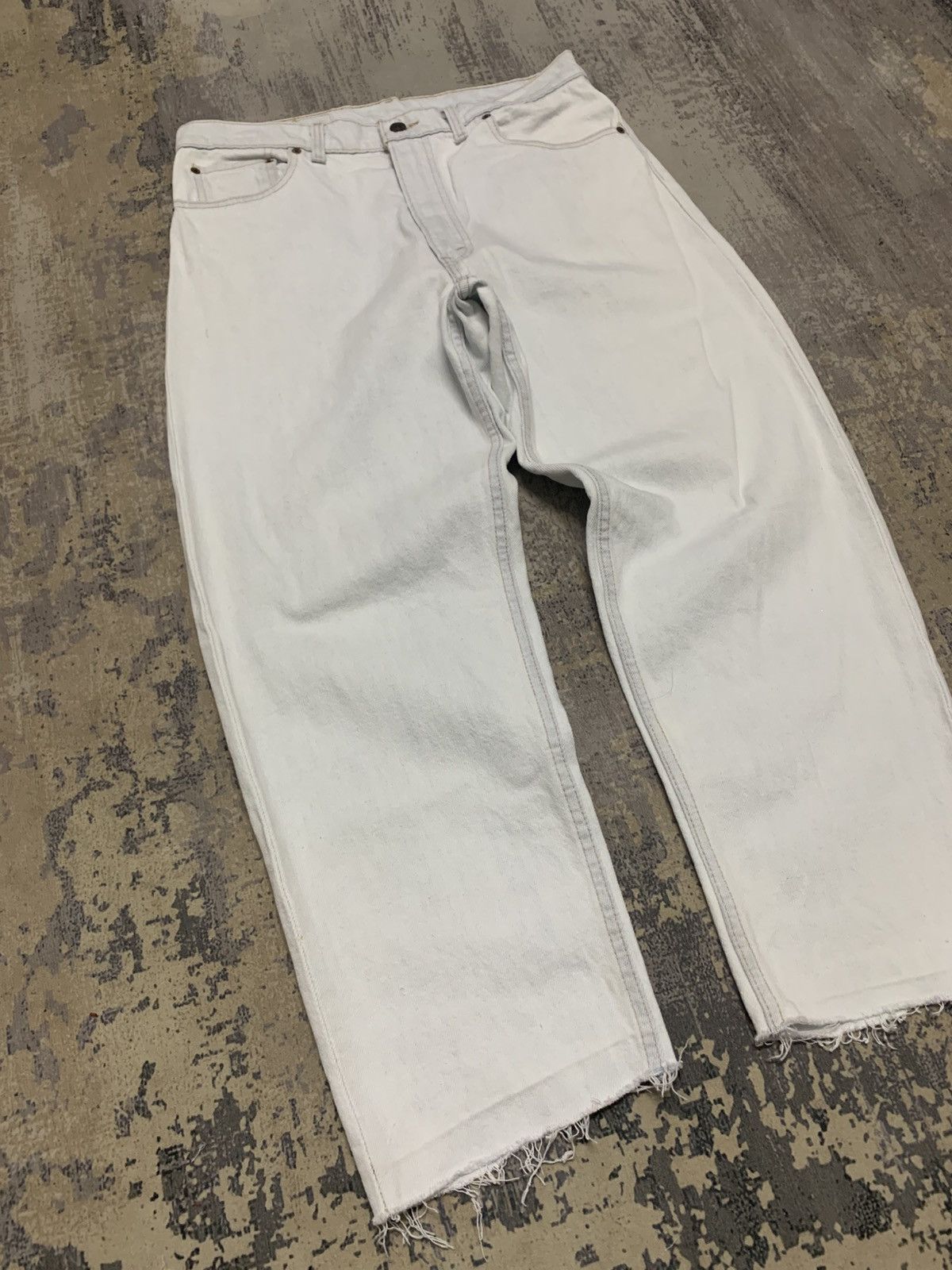 Levi's VTG 90s Levi's 550 Relaxed Fit Tapered Leg Jeans Made In USA Size US 35 - 4 Thumbnail