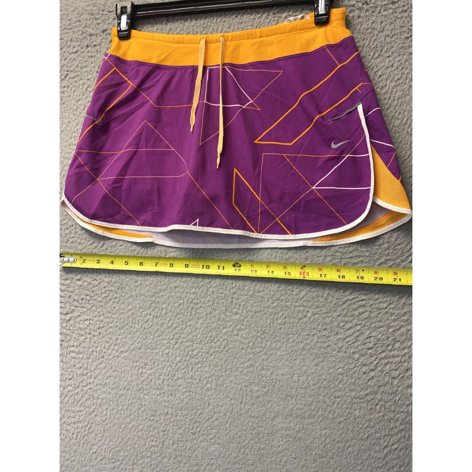 Nike Nike Fit-Dry Women's Size Small Tennis/Golf Skirt/Short - Multicolor/57-37 Size S / US 4 / IT 40 - 7 Thumbnail