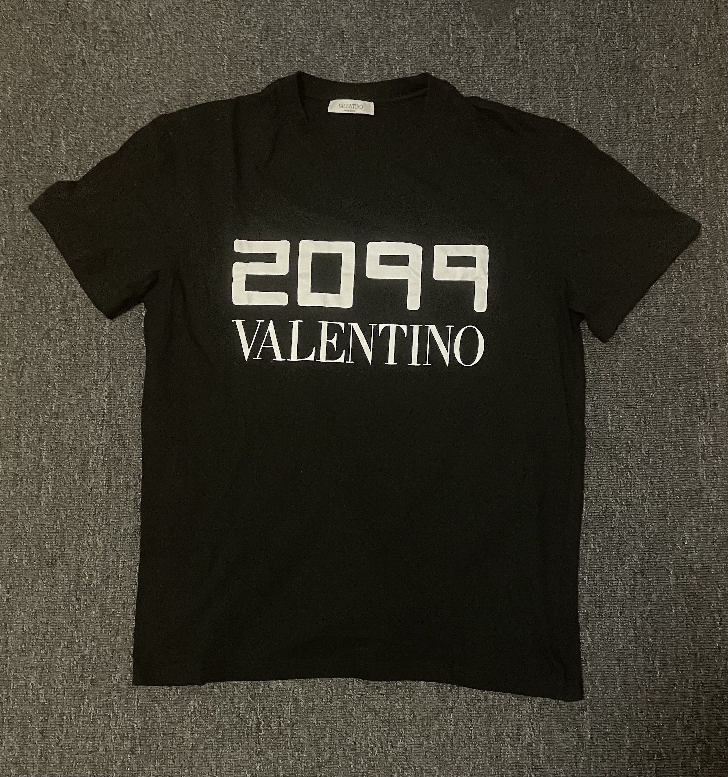 Valentino valentino 2099 t shirt size m Size US M / EU 48-50 / 2 - 3 Thumbnail
