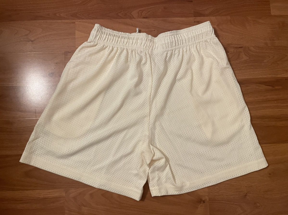 Eric Emanuel Eric Emanuel Cream/Orange Shorts Size Large Brand New Size US 34 / EU 50 - 2 Thumbnail