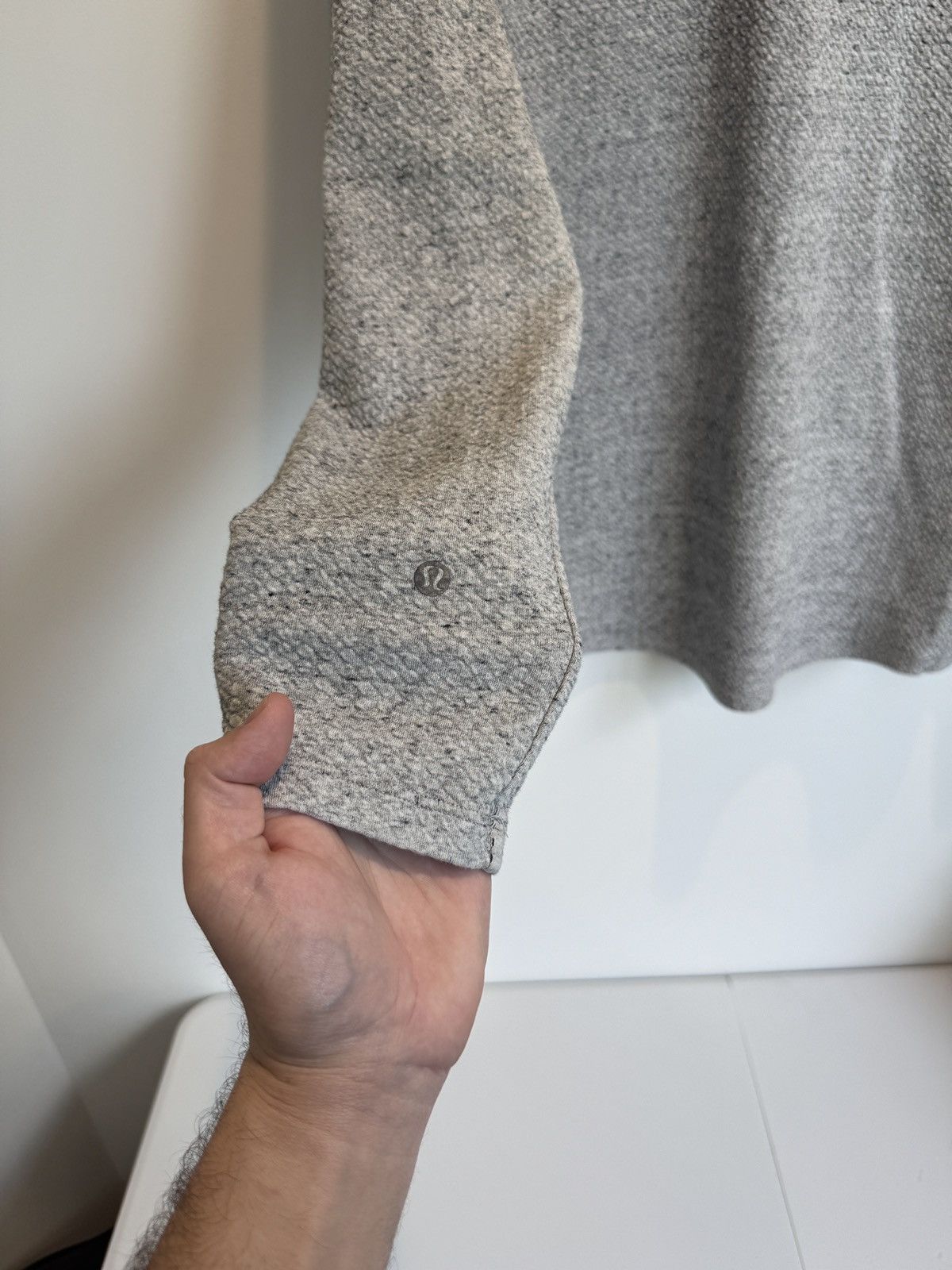 Lululemon Lululemon Mens At Ease Light Heather Grey Hoodie Size XL Size US XL / EU 56 / 4 - 8 Thumbnail