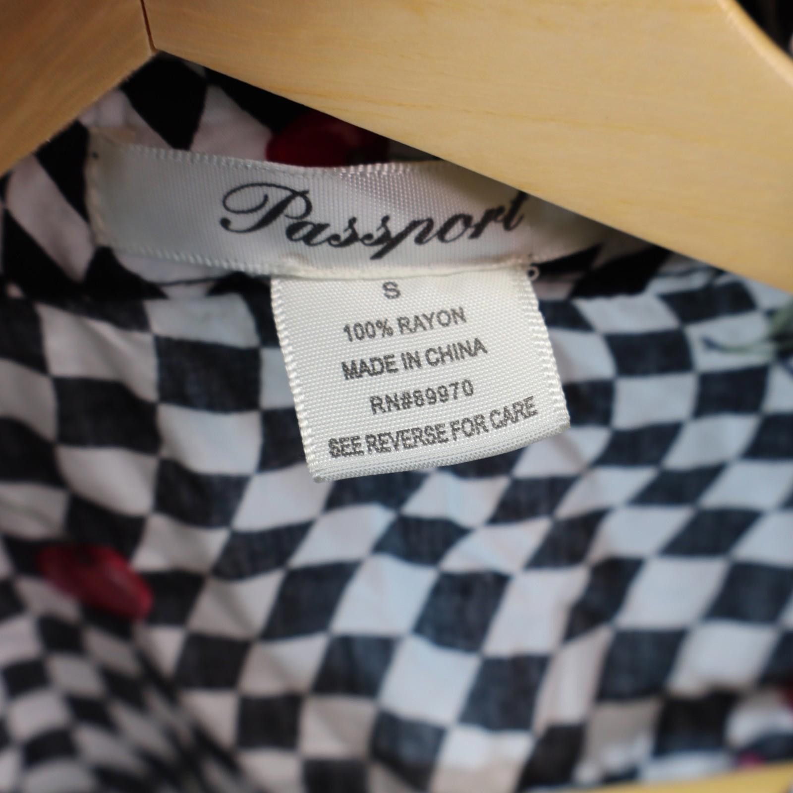 Passport Vtg Blouse Women Small Checker Cherry Rayon 90s y2k Pinup Size S / US 4 / IT 40 - 3 Thumbnail
