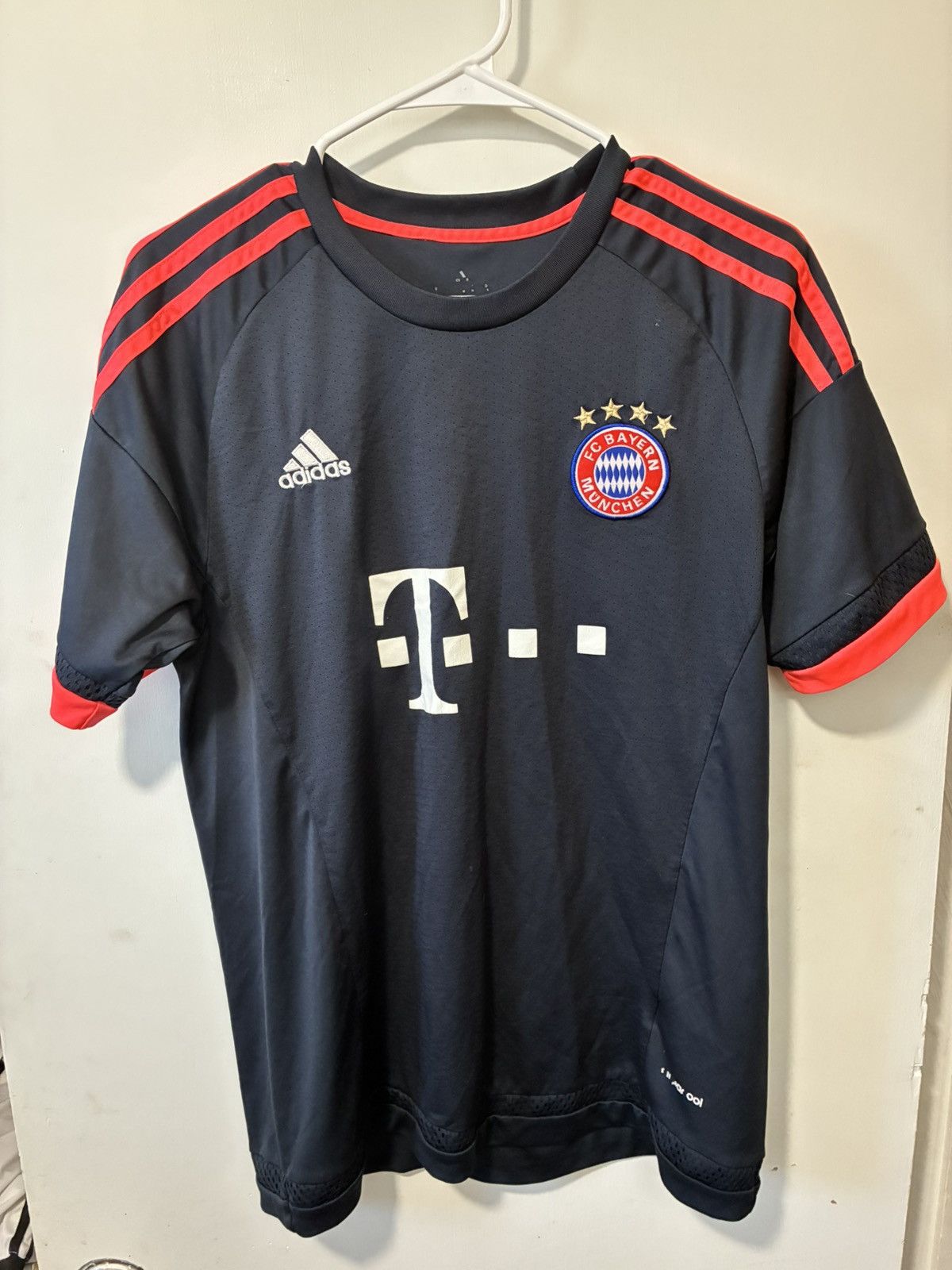 Adidas Adidas Bayern Munich 2014-15 Third kit black soccer jersey Size US M / EU 48-50 / 2 - 1 Thumbnail