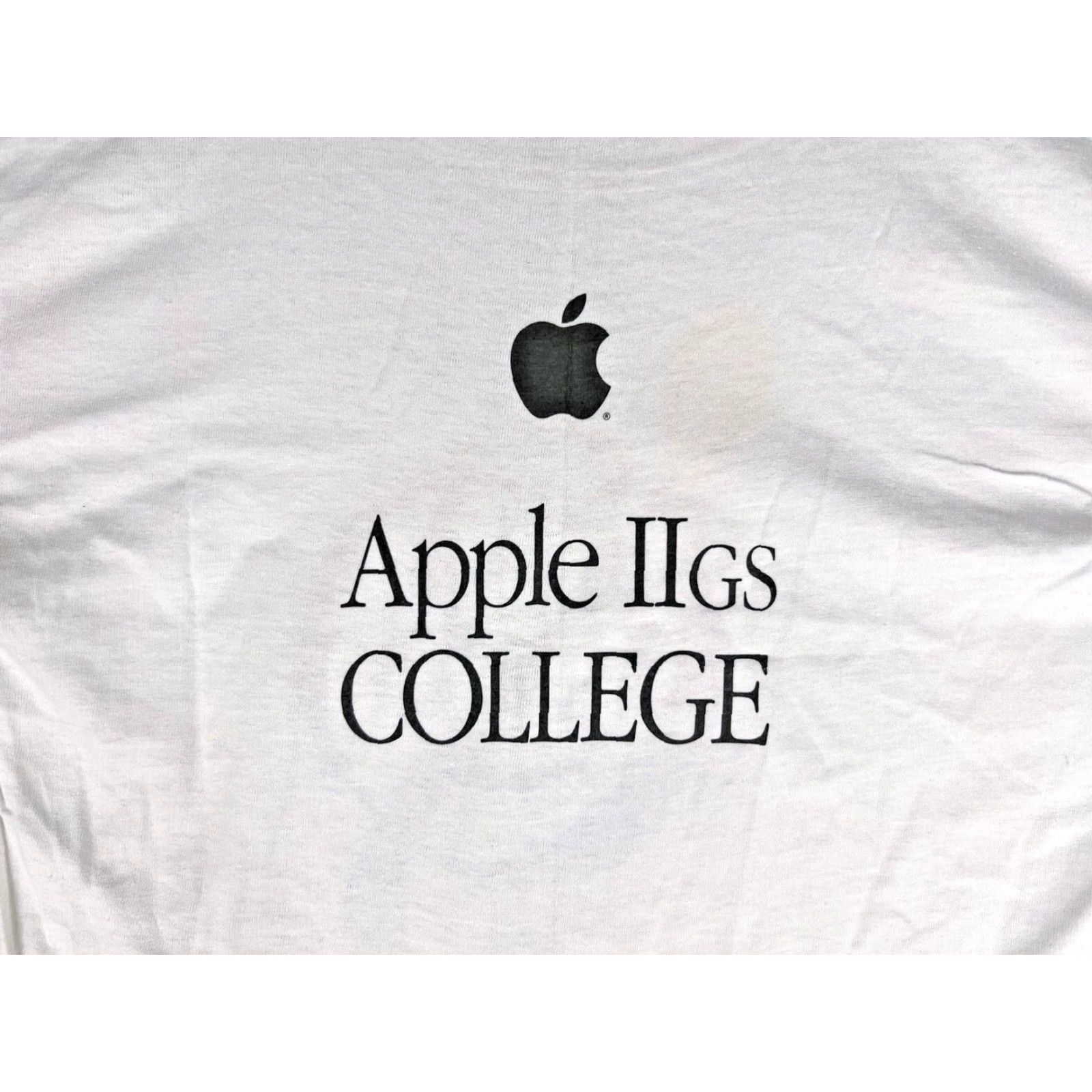 Apple VINTAGE Apple Shirt Mens Medium White 90s Logo Graphic Print Long Sleeve Jersey Cotton Crew Neck USA Size US M / EU 48-50 / 2 - 2 Thumbnail