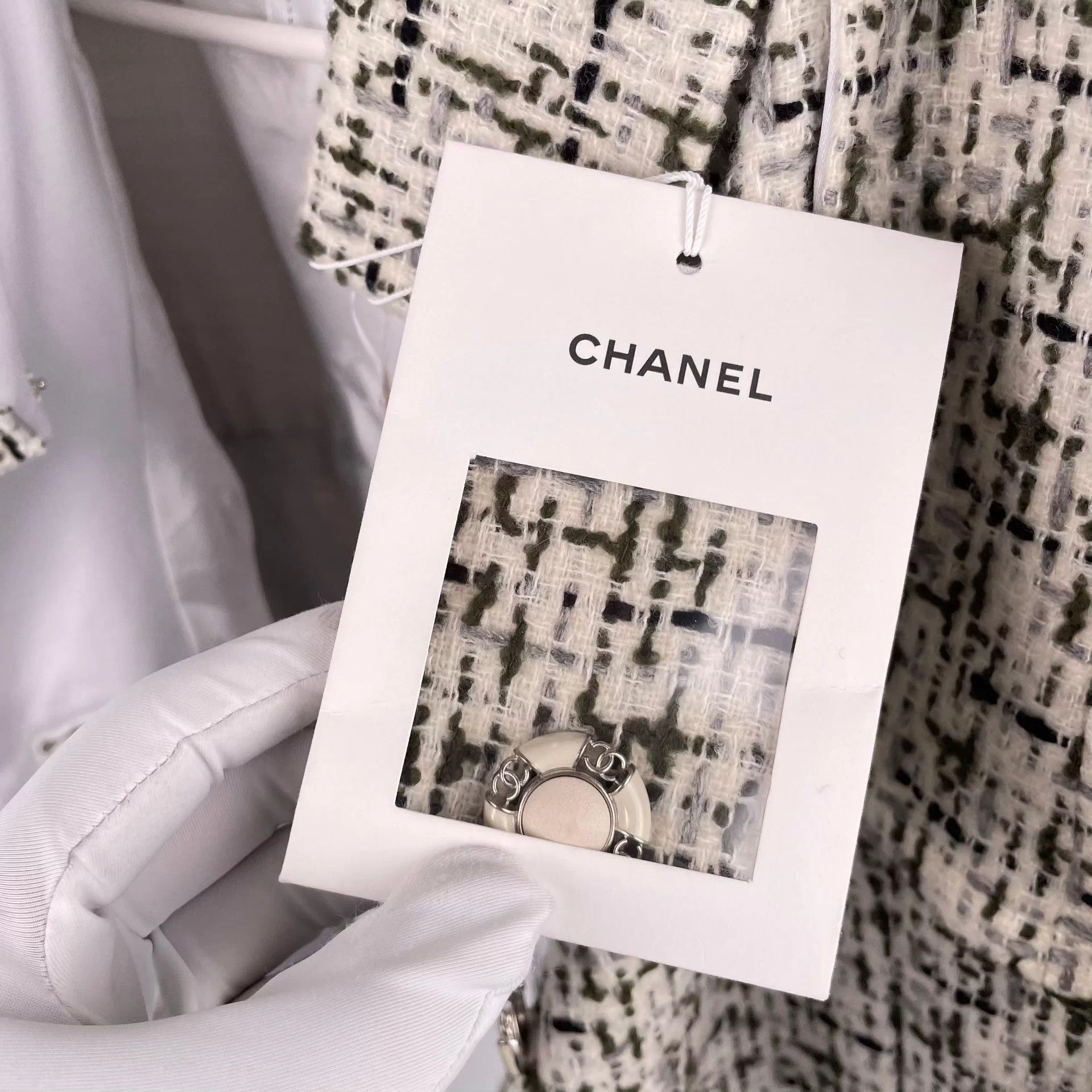 Chanel Chanel tweed women's jacket black white colorblock 34 Size XS / US 0-2 / IT 36-38 - 5 Thumbnail