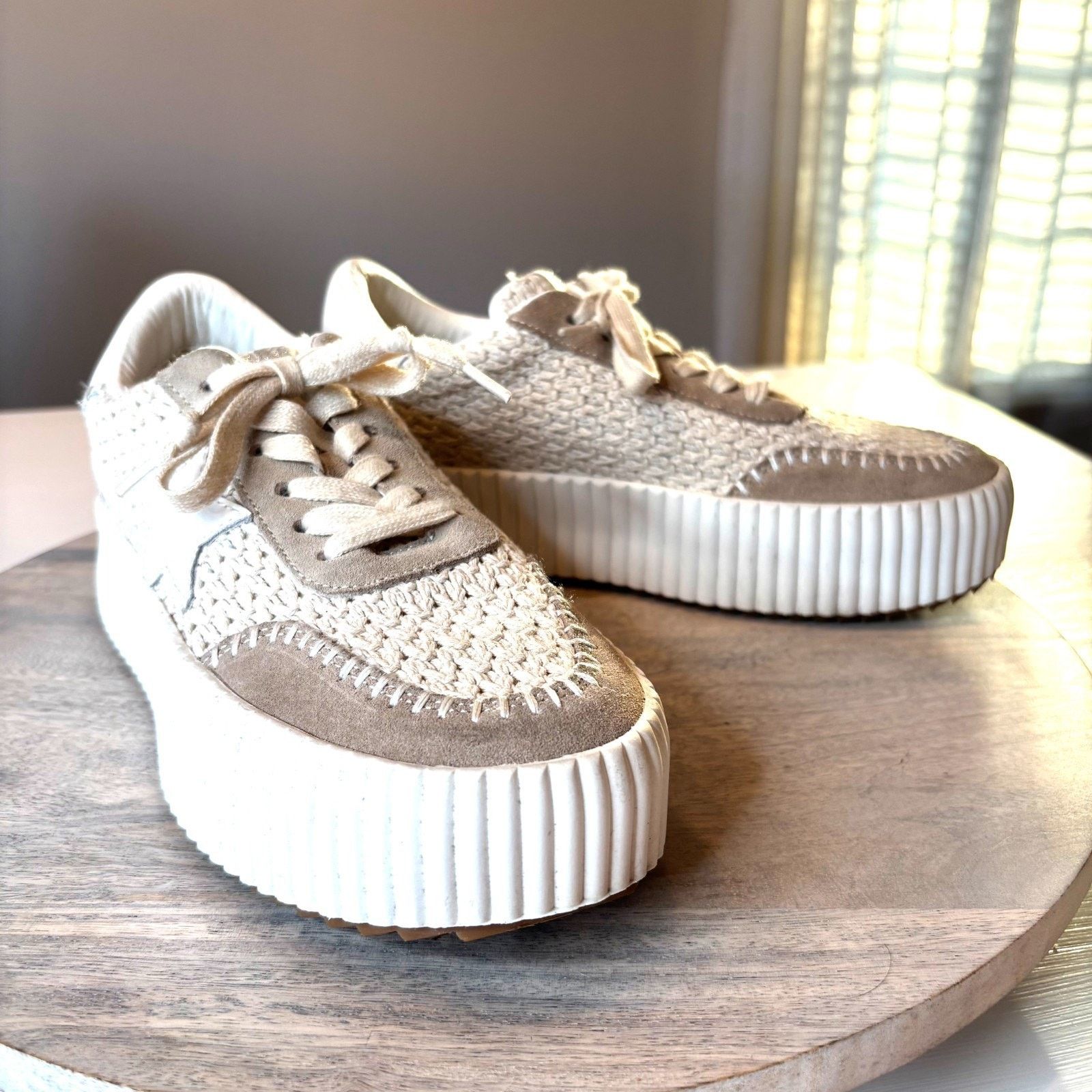 Vintage Havana Vintage Havana Crochet Platform Sneakers Size 9 Beige Cream Size US 9 / IT 39 - 1 Thumbnail