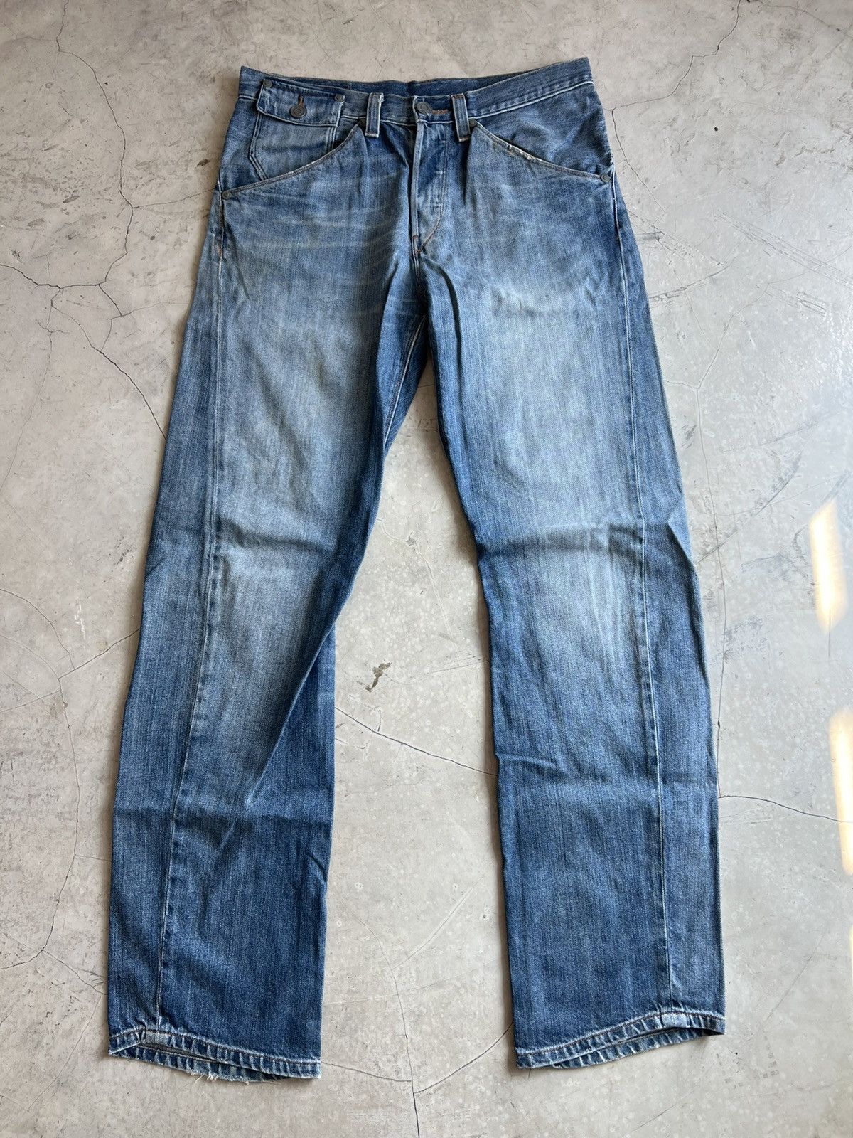 Levi's Levis Engineered Jeans Tag W31 Actual 33x32.5 Size US 31 - 1 Thumbnail