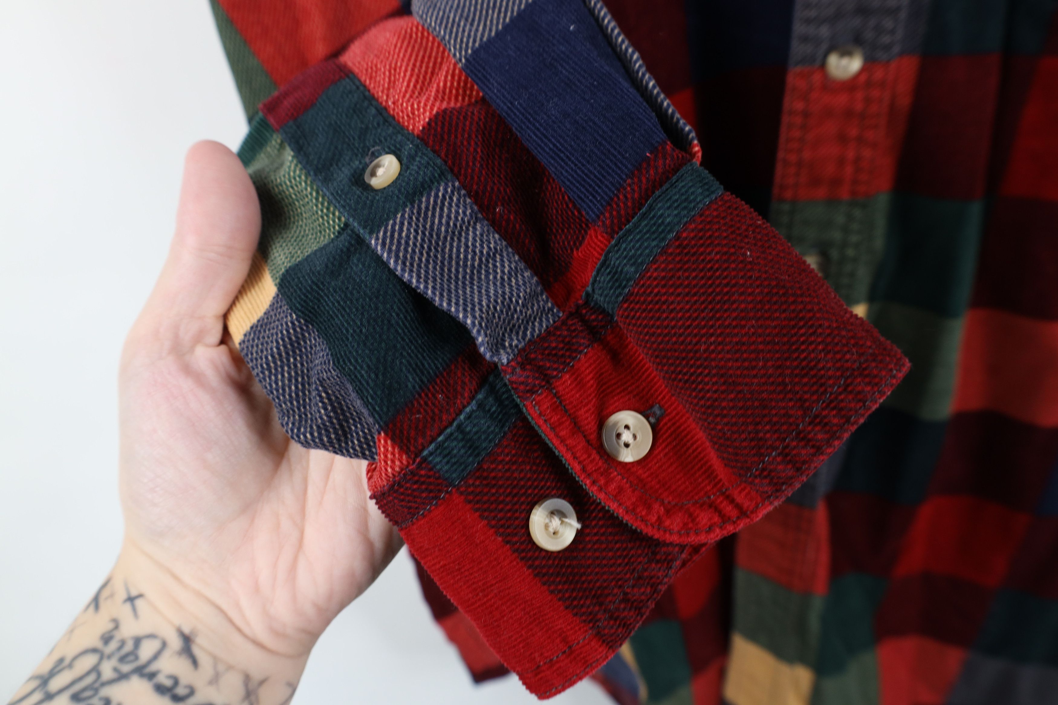 Vintage Vintage 90s Streetwear Checkered Corduroy Button Down Shirt Size US M / EU 48-50 / 2 - 4 Thumbnail