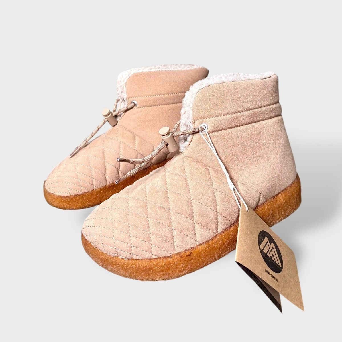 Malibu Sandals Malibu Women Quilted Fabric Little Dume Beige Boots Sz 7 Size US 7 / IT 37 - 2 Thumbnail