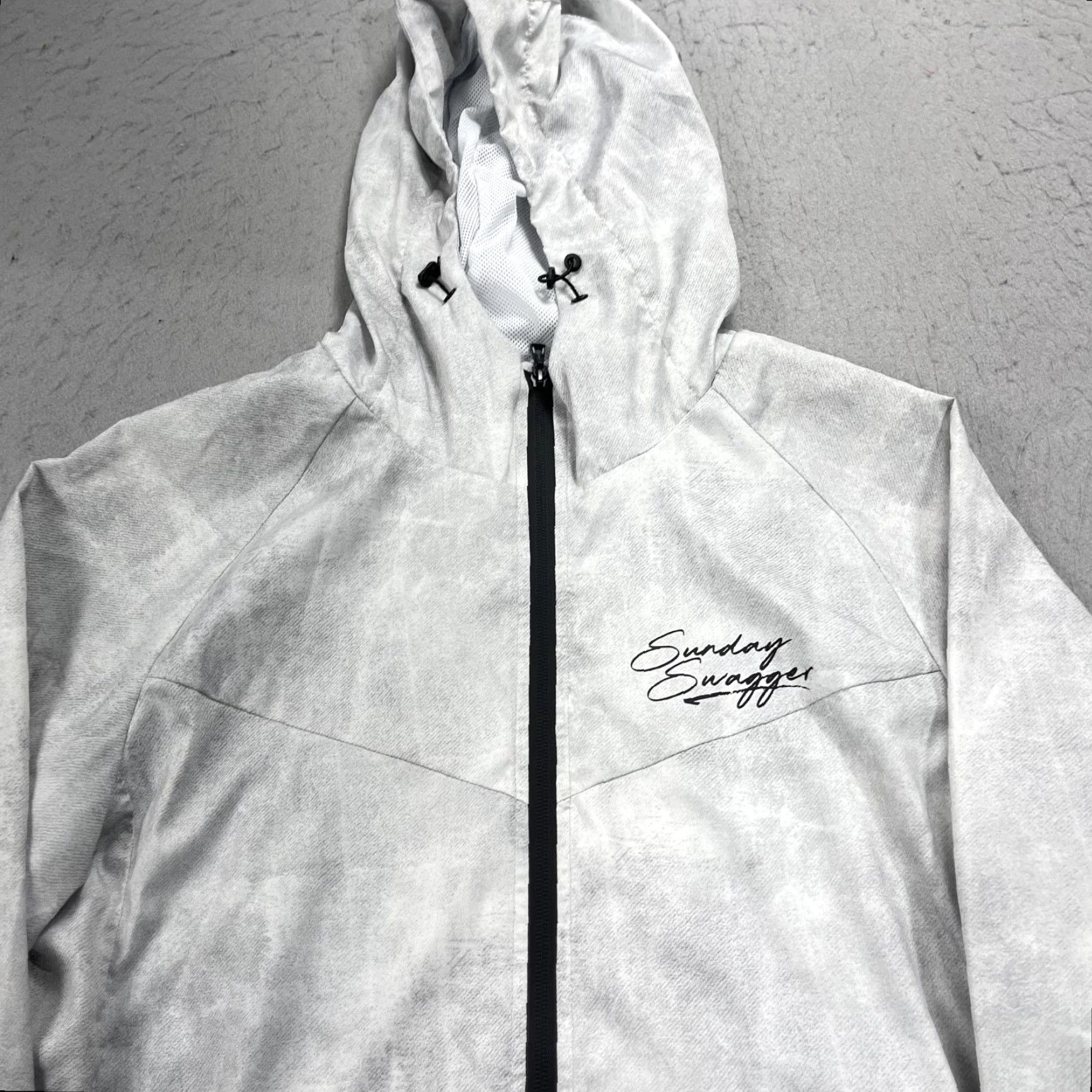 Vintage Sunday Swagger Golf Jacket Mens Small Gray Full Zip Hooded Windbreaker Abstract Shirt Size US S / EU 44-46 / 1 - 2 Thumbnail