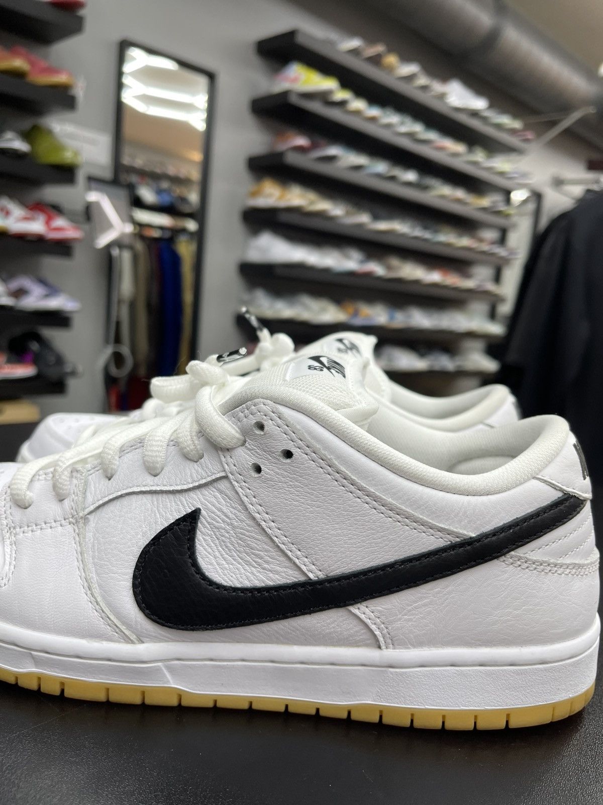 Nike Size 11 - Nike SB Dunk Low White Gum Size US 11 / EU 44 - 5 Thumbnail