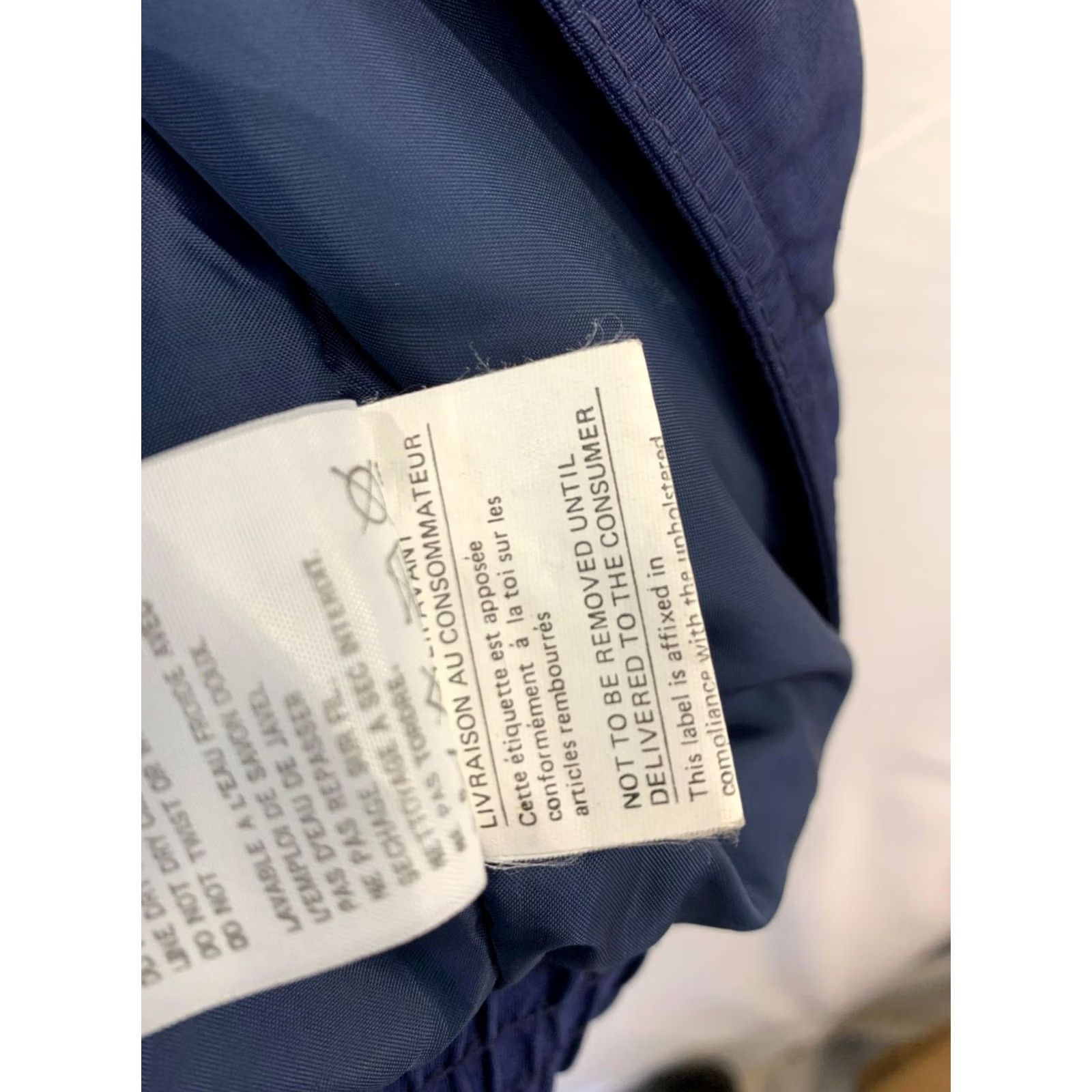 Vintage VINTAGE Descente Puffer Vest Mens XL Blue Ski Gilet 90s Winter Sports Size US XL / EU 56 / 4 - 7 Thumbnail