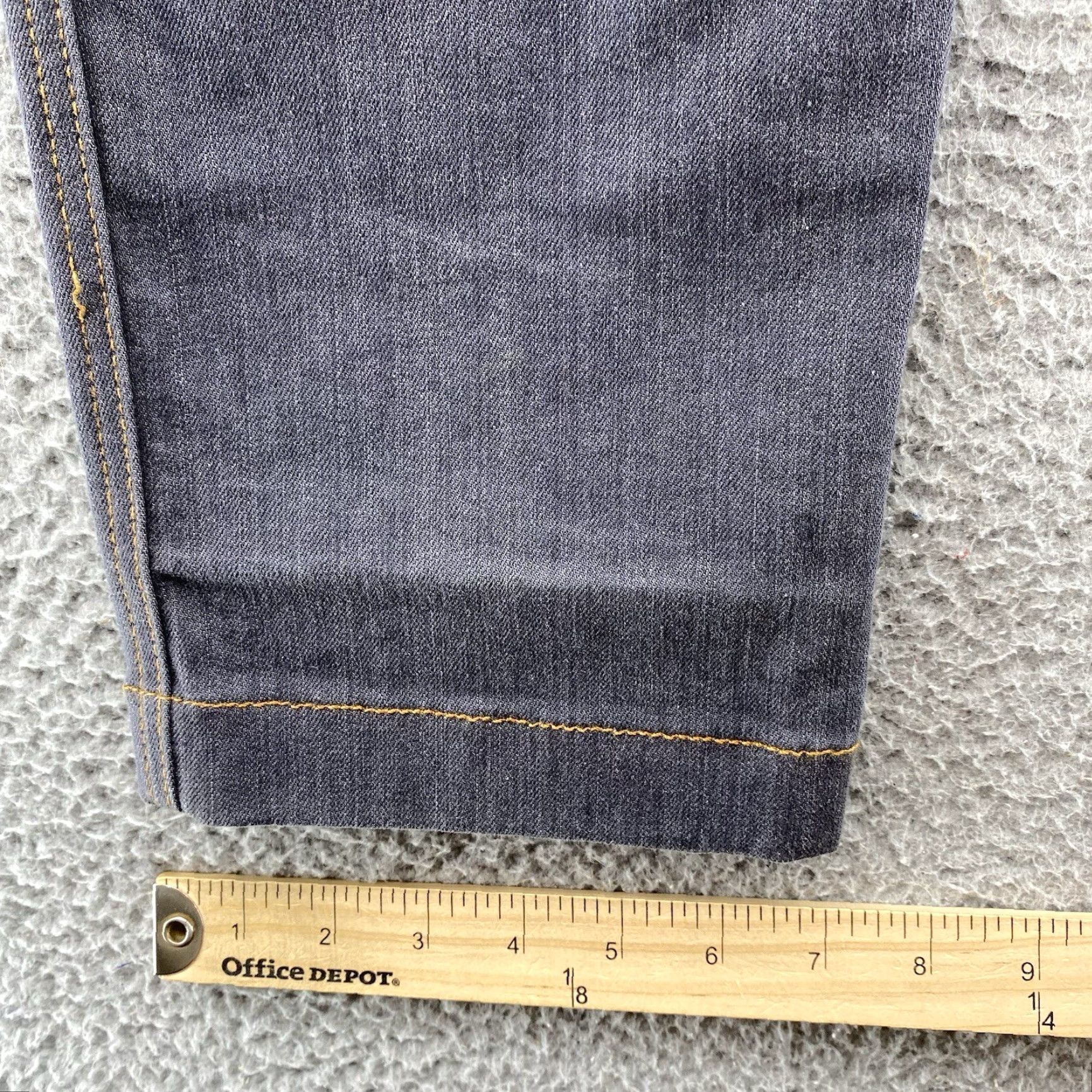 Dolce & Gabbana Dolce&Gabbana Jeans Womens 32X32 Gray Low Rise Slim Stretch 32X32 DG Jeans Womens Dolce&Gabbana 32 Gray Low Rise Slim Stretch Jeans Size 24" / US 00 / IT 34 - 7 Thumbnail