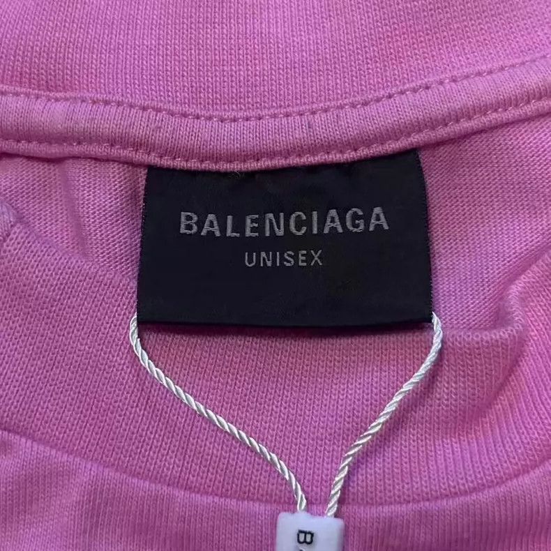 Balenciaga Balenciaga Pink Manchester United Soccer Embroidered Short Size US S / EU 44-46 / 1 - 3 Thumbnail