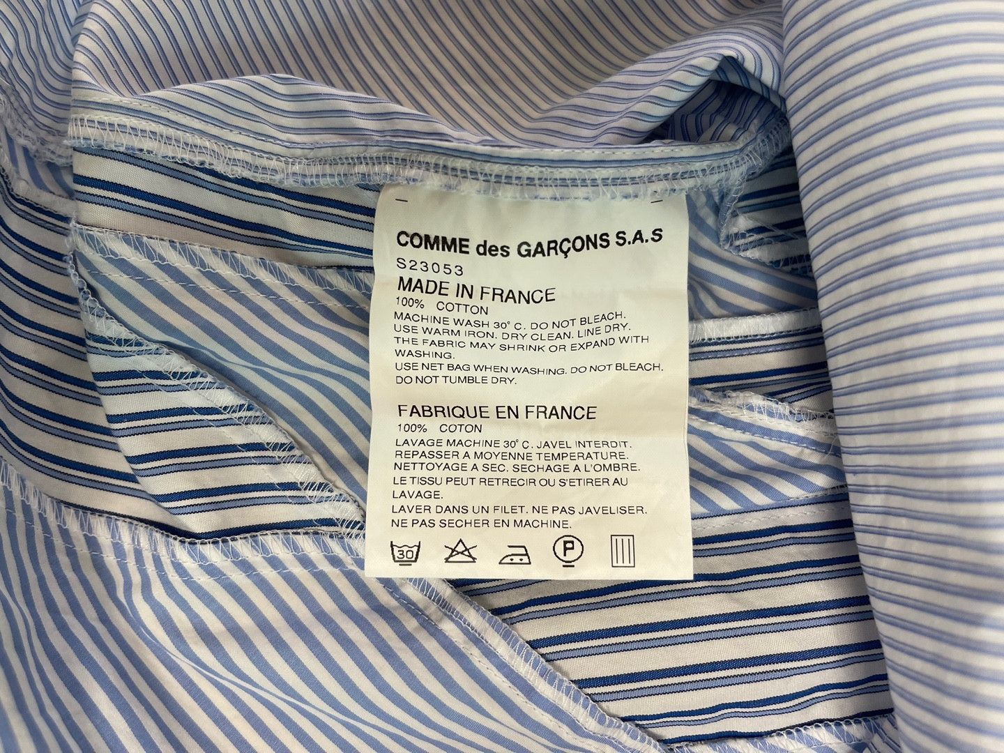 Comme des Garcons SHIRT COMME des GARCONS SHIRT Twisted Blue Stripe Shirt AD2015 Size US M / EU 48-50 / 2 - 6 Thumbnail