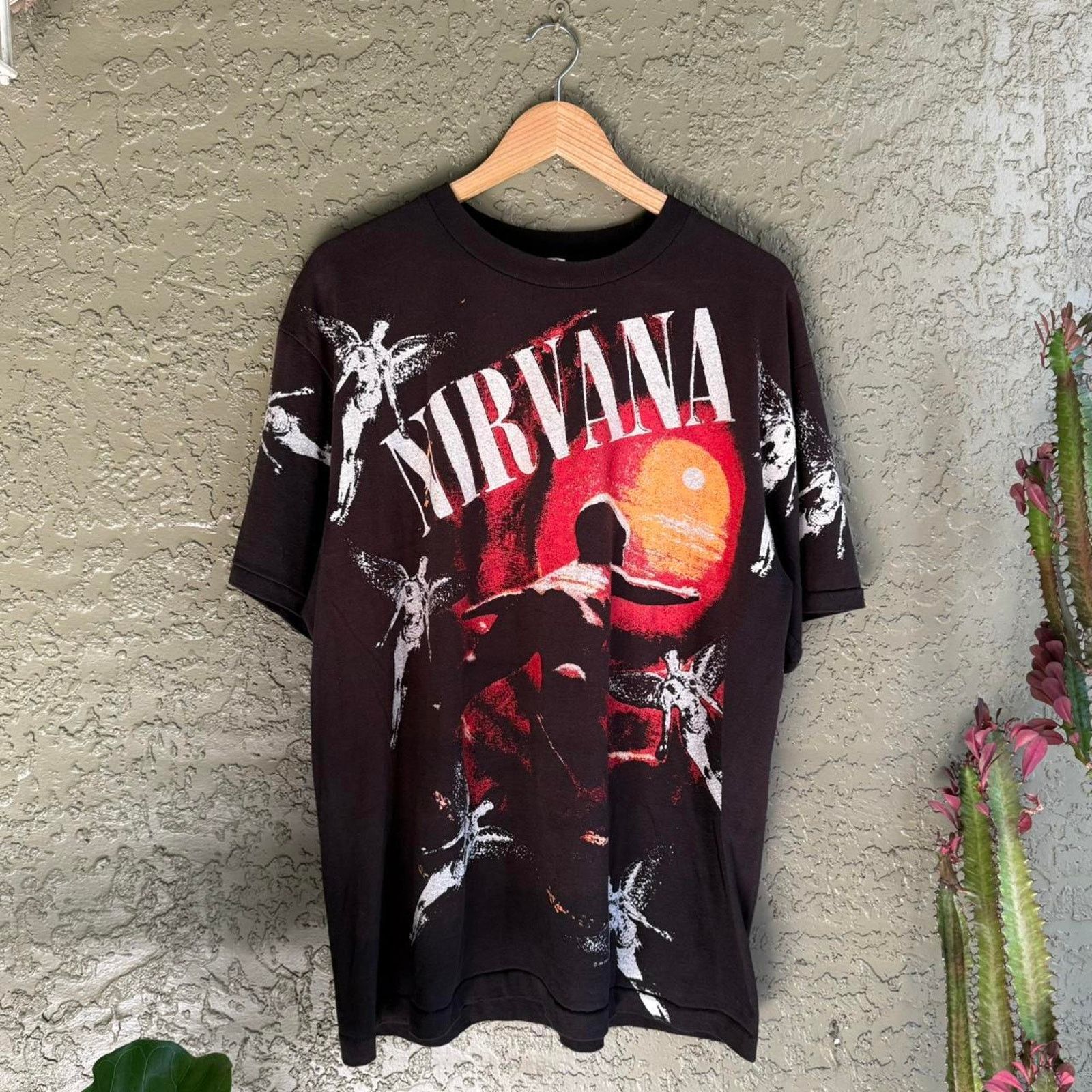 Other Vintage Nirvana In Utero Angel Rare AOP Men's XL Tee Music Size US XL / EU 56 / 4 - 2 Thumbnail