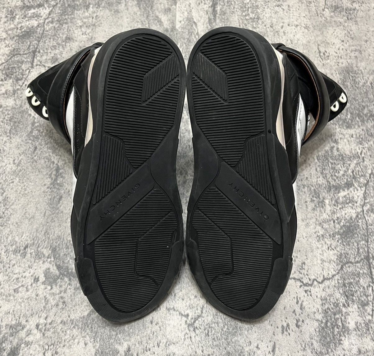 Givenchy Givenchy Tyson High Top Sneakers Size US 7 / IT 37 - 7 Thumbnail