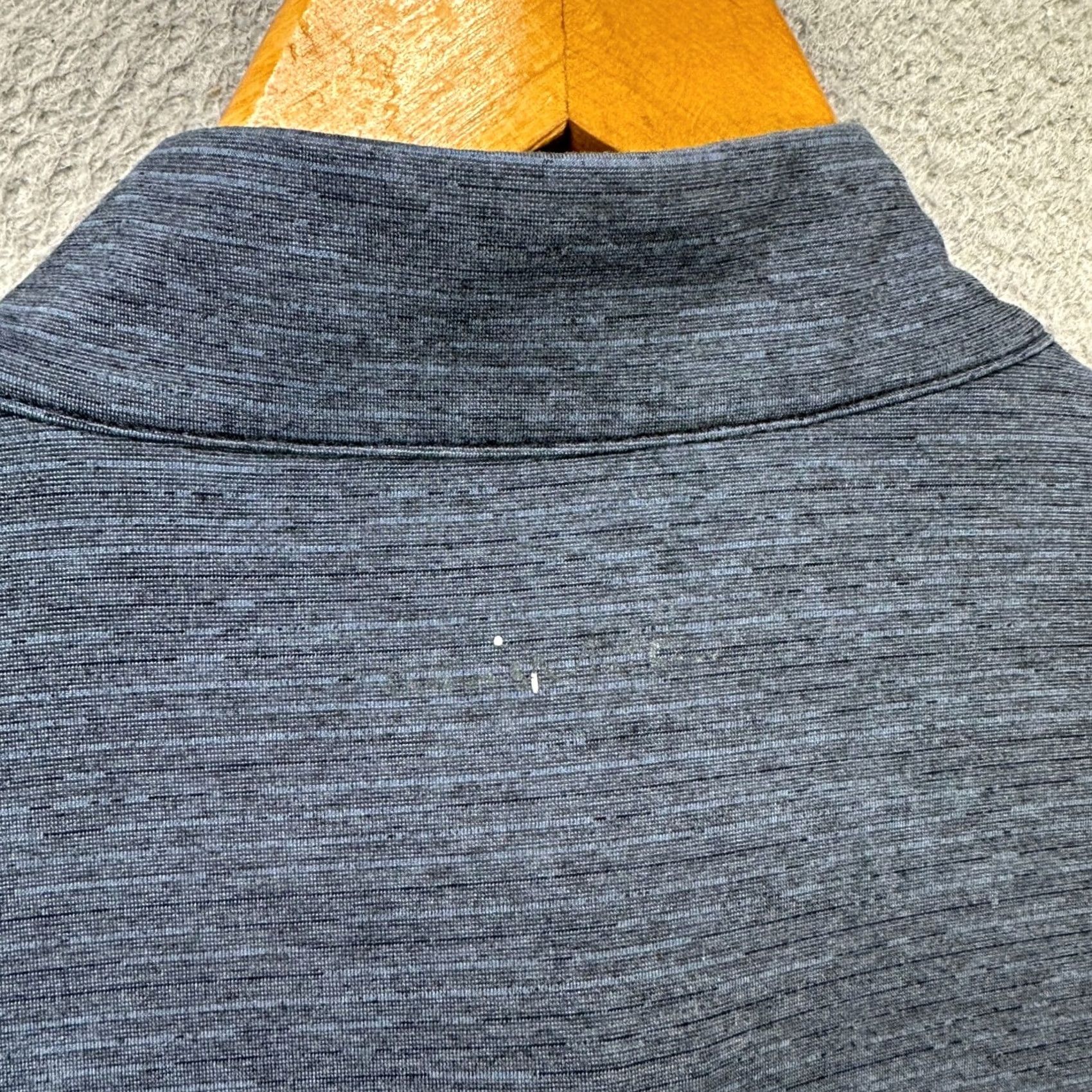 TravisMathew Travis Mathew Pullover Shirt Men Large Blue Quarter Zip Long Sleeve Logo Breathable Mock Neck Athletic Slim Fit Size US L / EU 52-54 / 3 - 7 Thumbnail