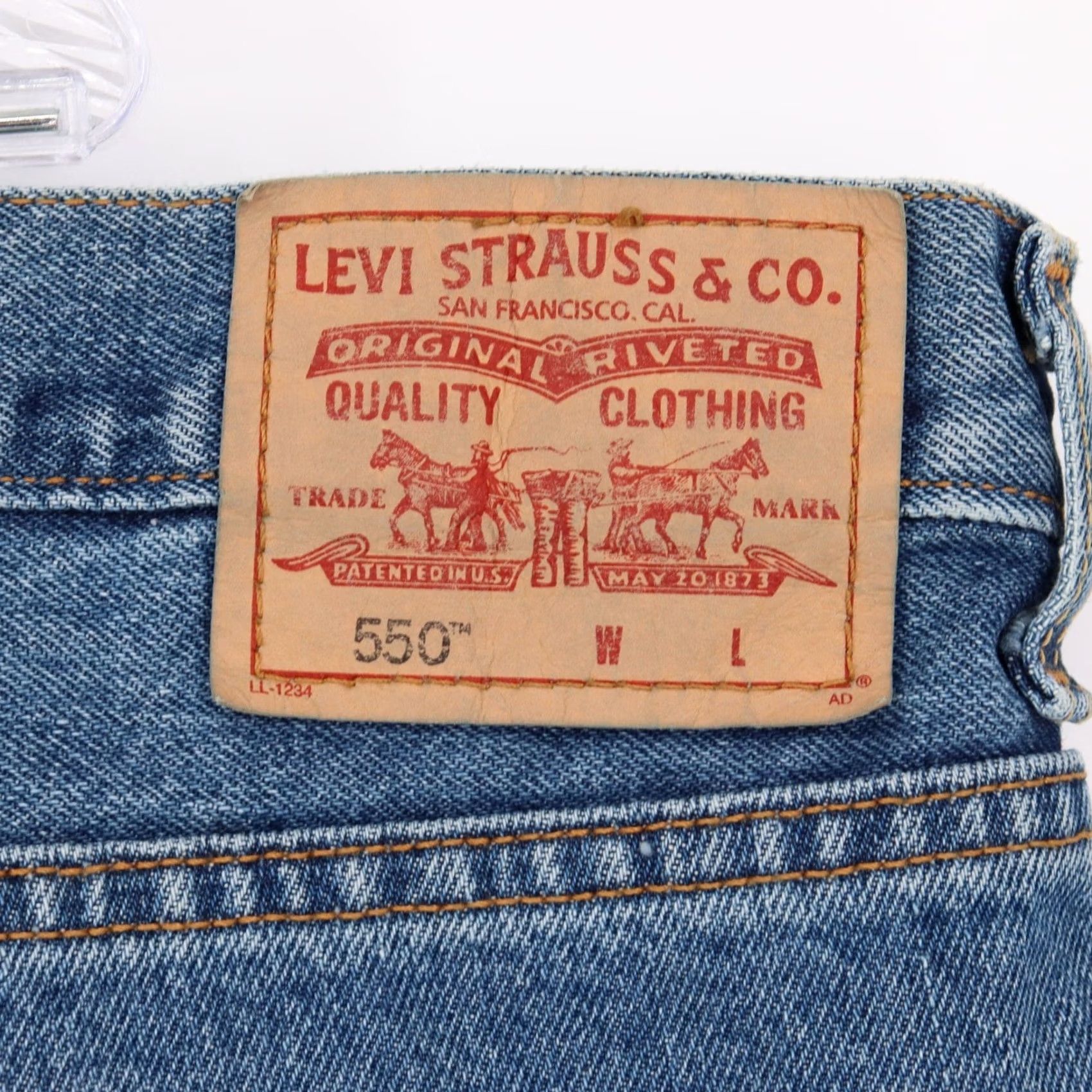 Levi's Levi's 550 Jeans Men 50x30 Blue Denim Relaxed Straight Hemmed 25 Inseam Jeans 50 Waist Button Zip Pockets Logo Cotton Denim Medium Vintage: No Size US 34 / EU 50 - 7 Thumbnail