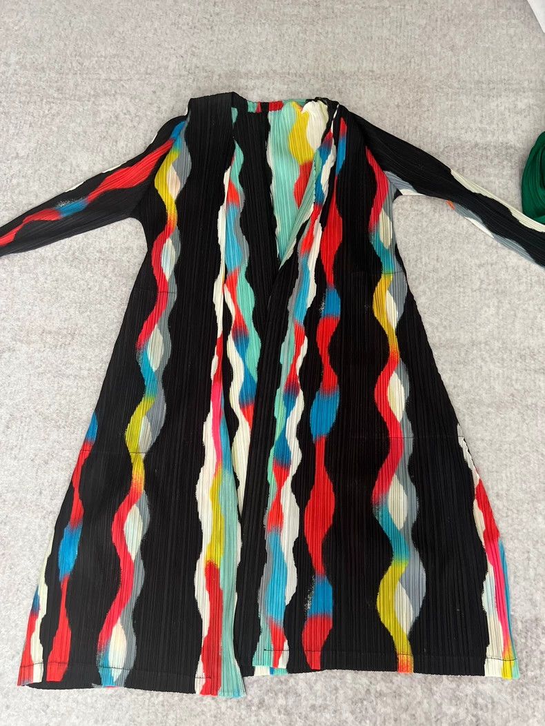 Issey Miyake issey miyake size:3 Black cardigan Size XXS / US 00 / IT 34 - 1 Thumbnail
