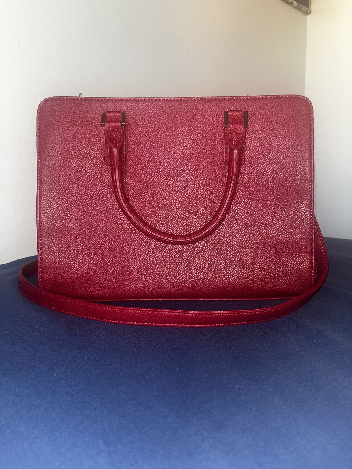 Coach × Gucci × Guess Red Guess Handle Bag w Shoulder Strap Size ONE SIZE - 11 Thumbnail