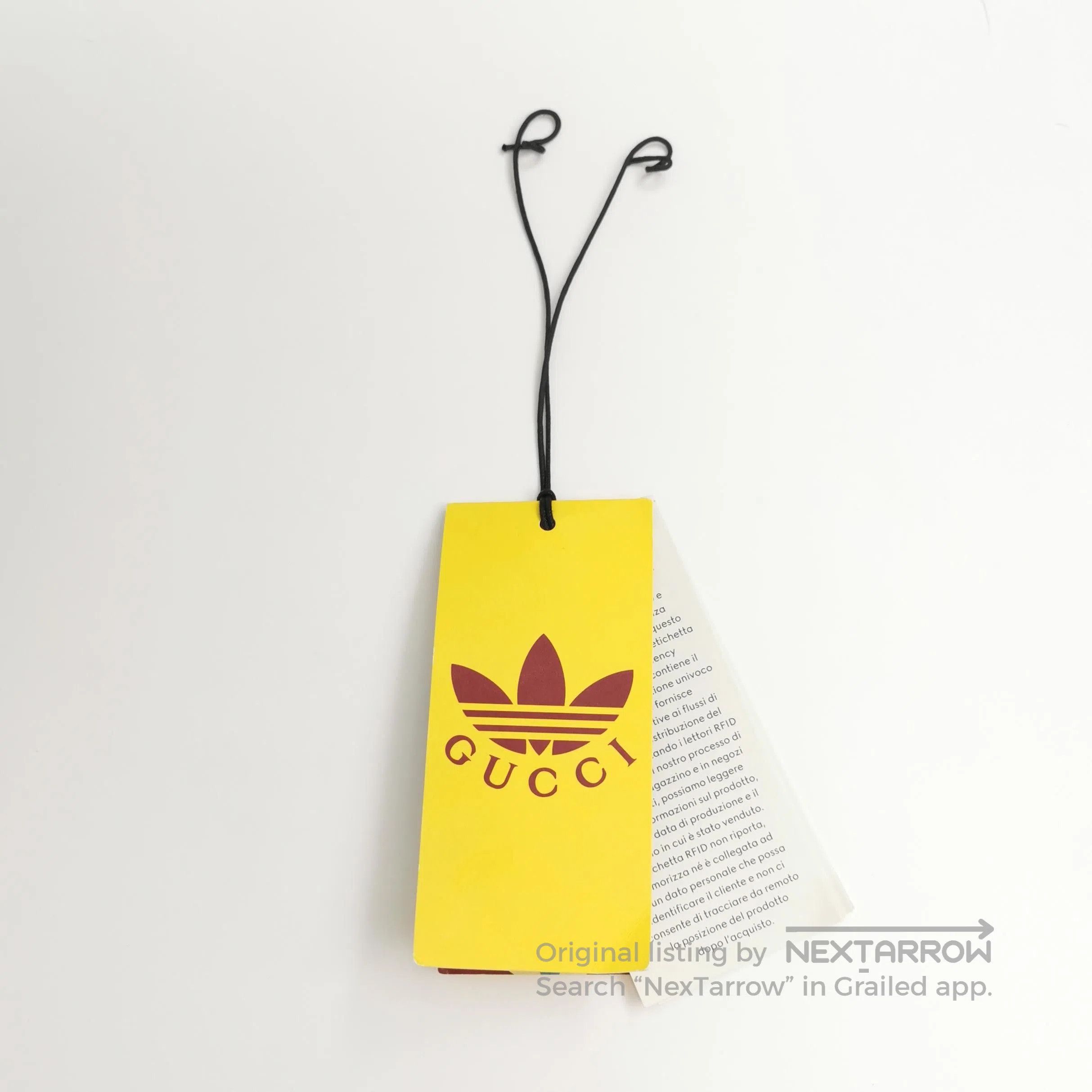 Gucci Gucci Adidas XS Crew Neck Logo T. Size XS / US 0-2 / IT 36-38 - 1 Thumbnail