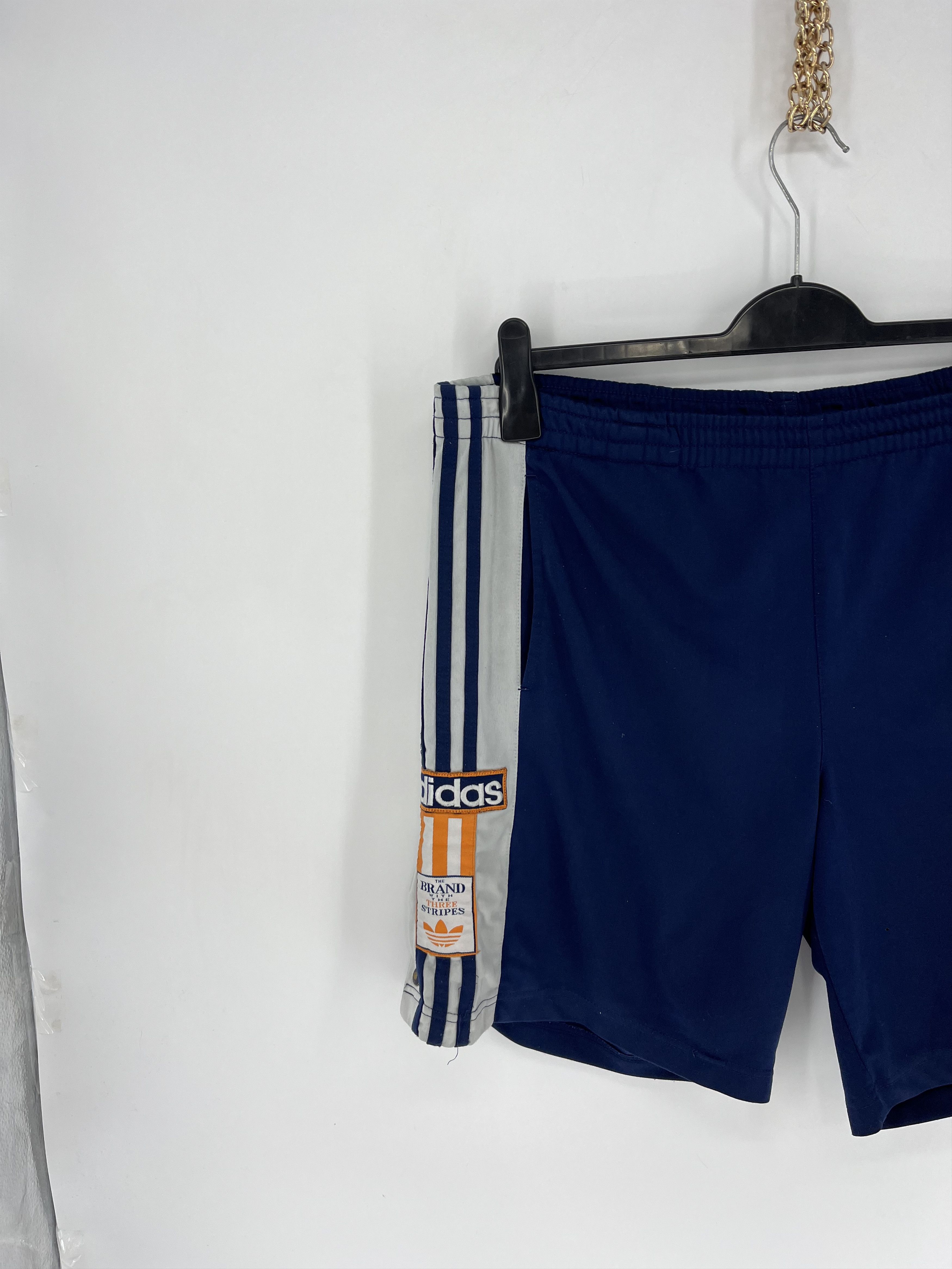 Other 90s Vintage Adidas Streetwear Mini Logo Shorts Travis Style Size US 36 / EU 52 - 4 Thumbnail