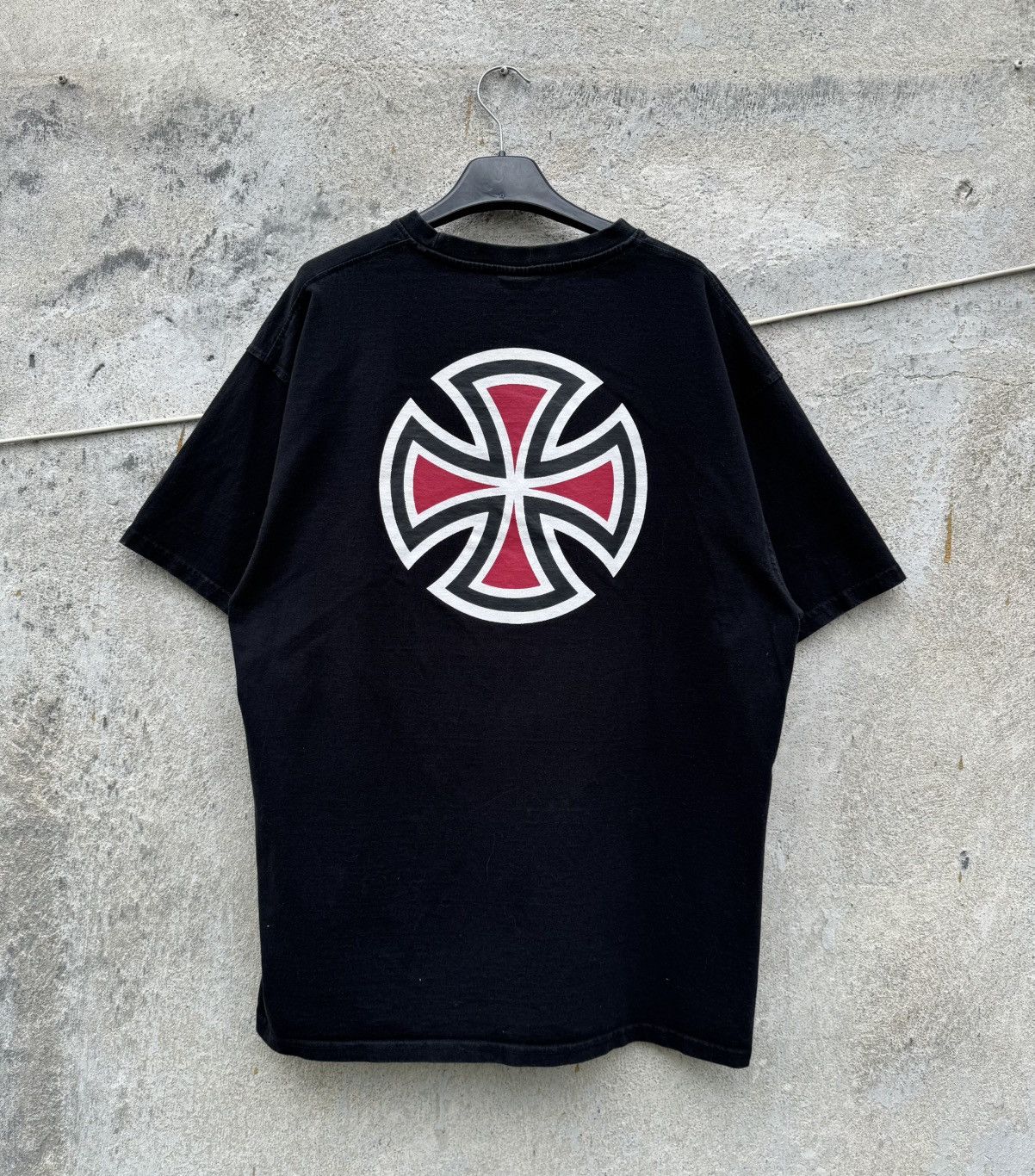 00s Independent Truck Co. Vintage Washed Skateboard Tee