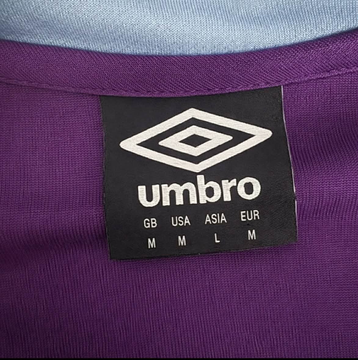 Umbro west ham united- umbro Size US M / EU 48-50 / 2 - 3 Thumbnail