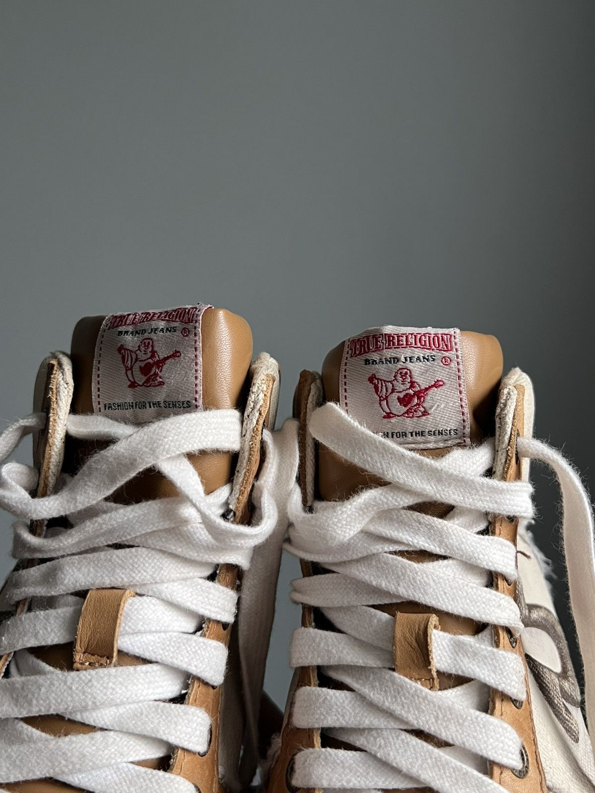 True Religion True Religion Logo Leather Hi-Top Sneakers Size US 10 / EU 43 - 6 Thumbnail