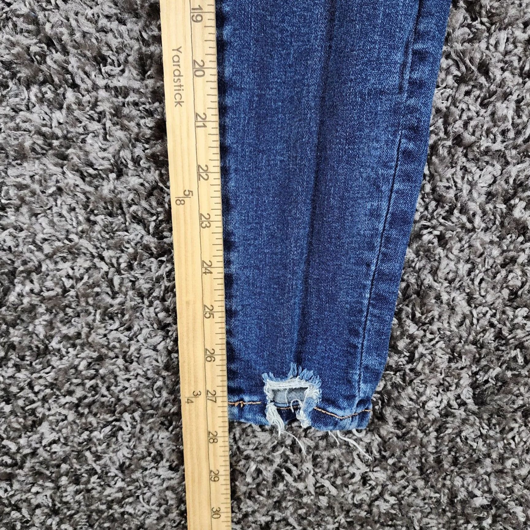 American Eagle Outfitters VINTAGE American Eagle Womens Jeggings Size 2 Blue High Rise Distressed Stretch Jeans Size 26" / US 2 / IT 38 - 5 Thumbnail