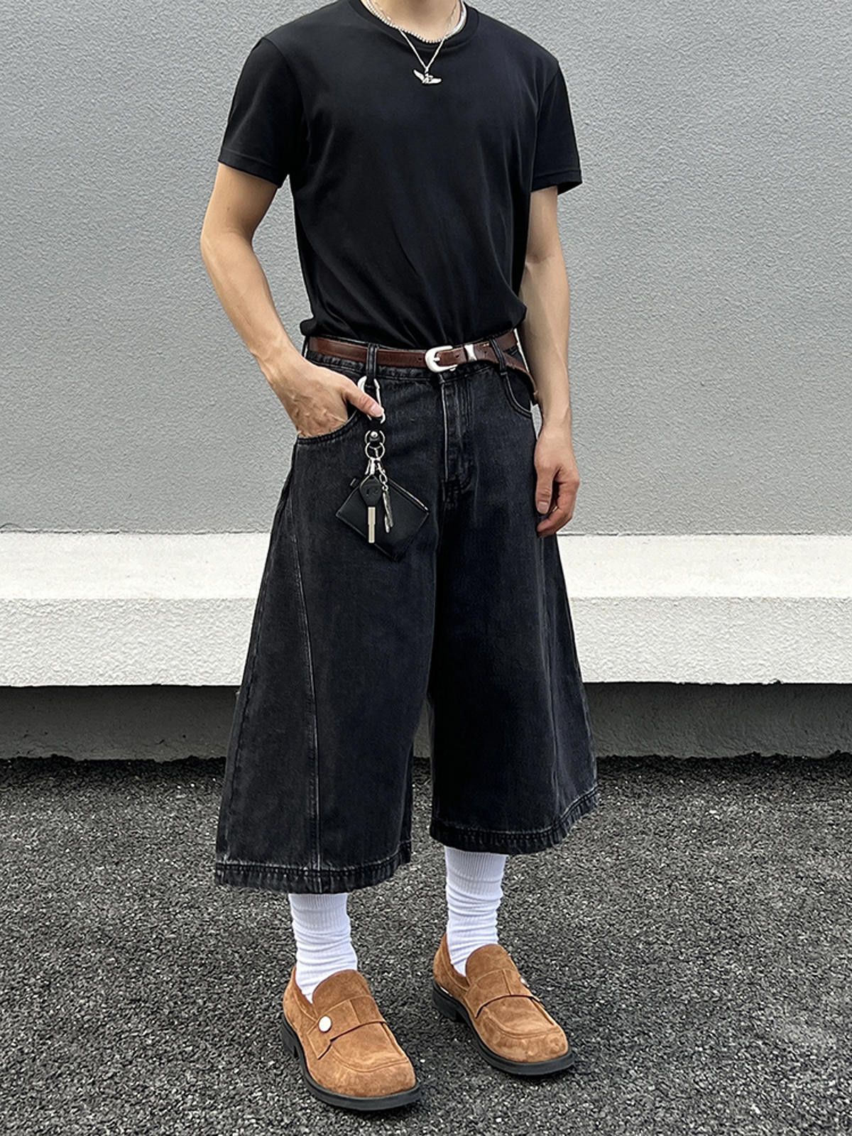 Jean × Vintage Black Denim Culottes with Belt Size US 32 / EU 48 - 2 Thumbnail