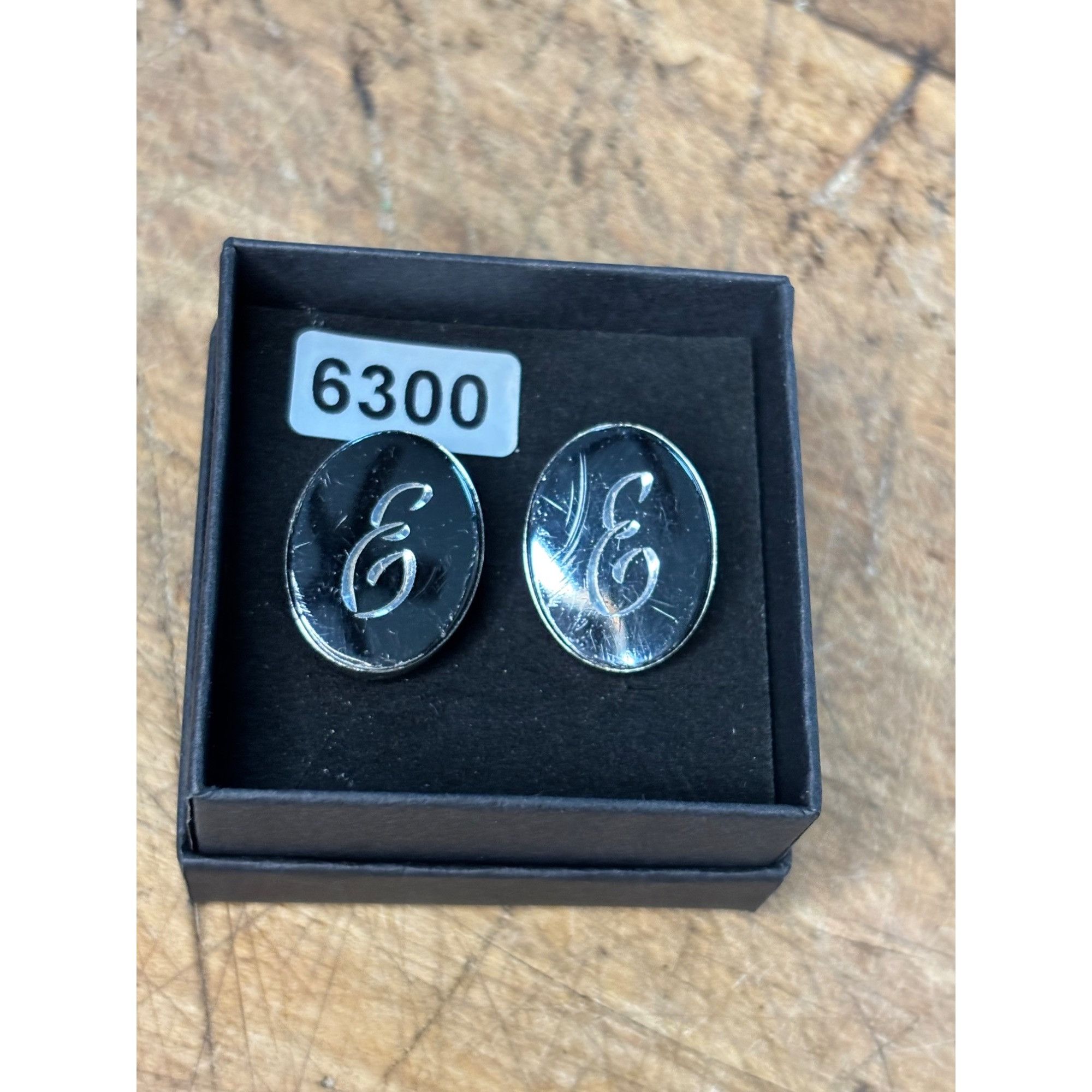 Other Personalized Silver Oval Cufflinks With Engraved Letter E Size 44R - 6 Thumbnail