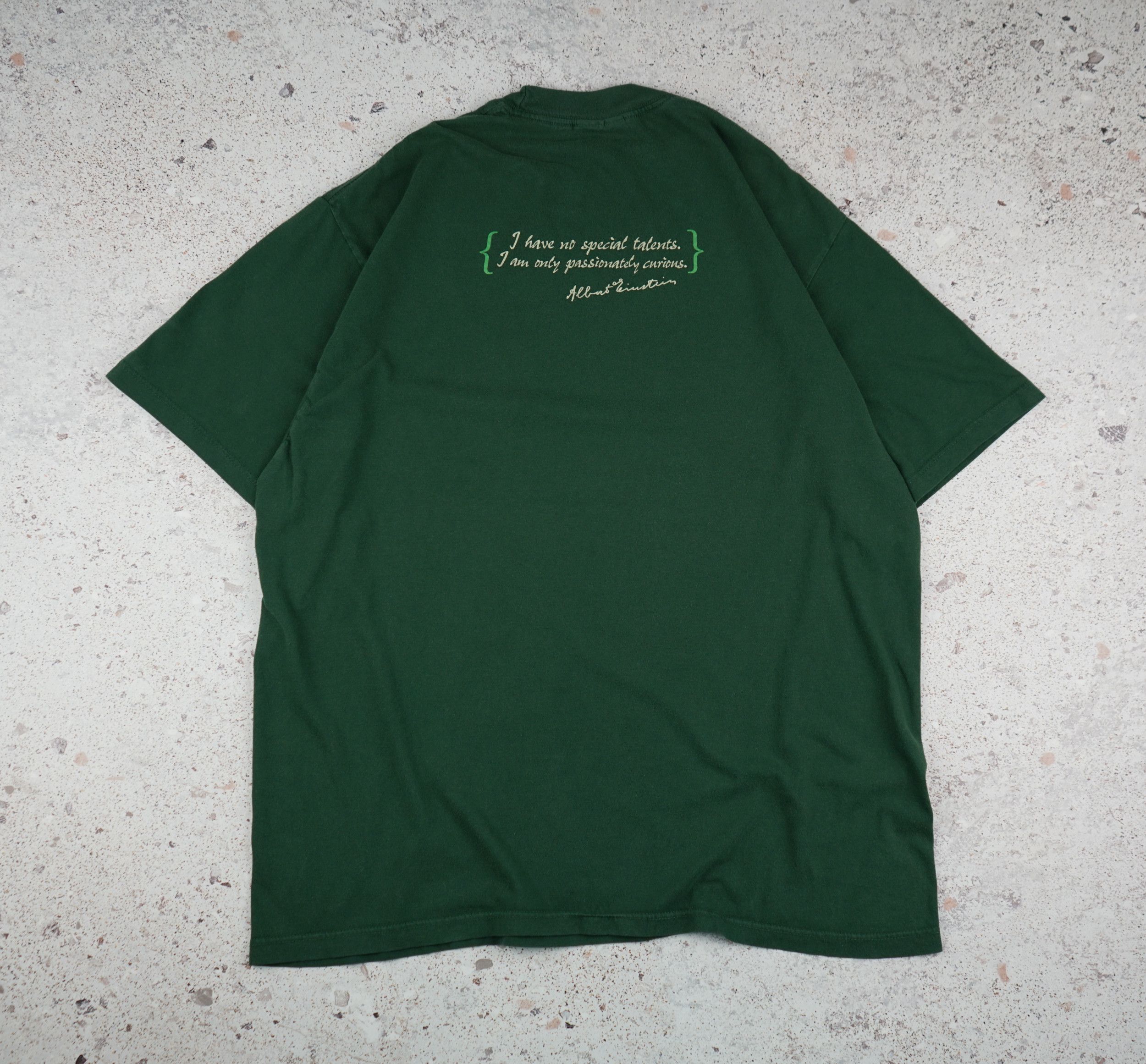 Arts & Science × Vintage Vintage Albert Einstein Curious Man T Shirt Size US M / EU 48-50 / 2 - 5 Thumbnail