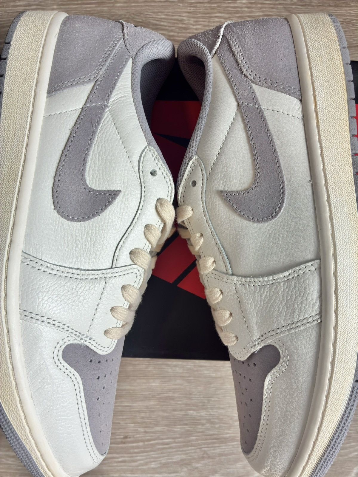 Jordan Brand Jordan 1 Retro Low Atmosphere Grey Size US 11.5 / EU 44-45 - 5 Thumbnail